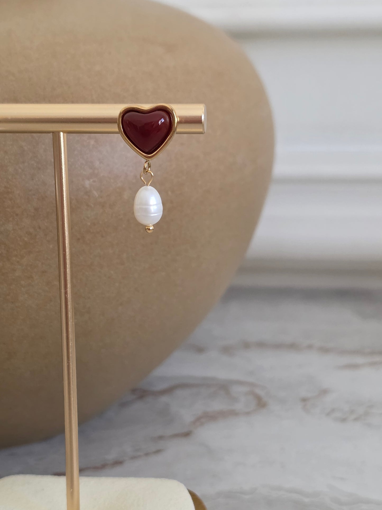 KAYRA HEART PEARL EARRINGS