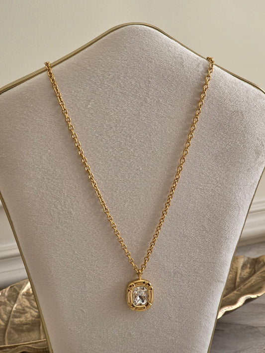 ASLI NECKLACE