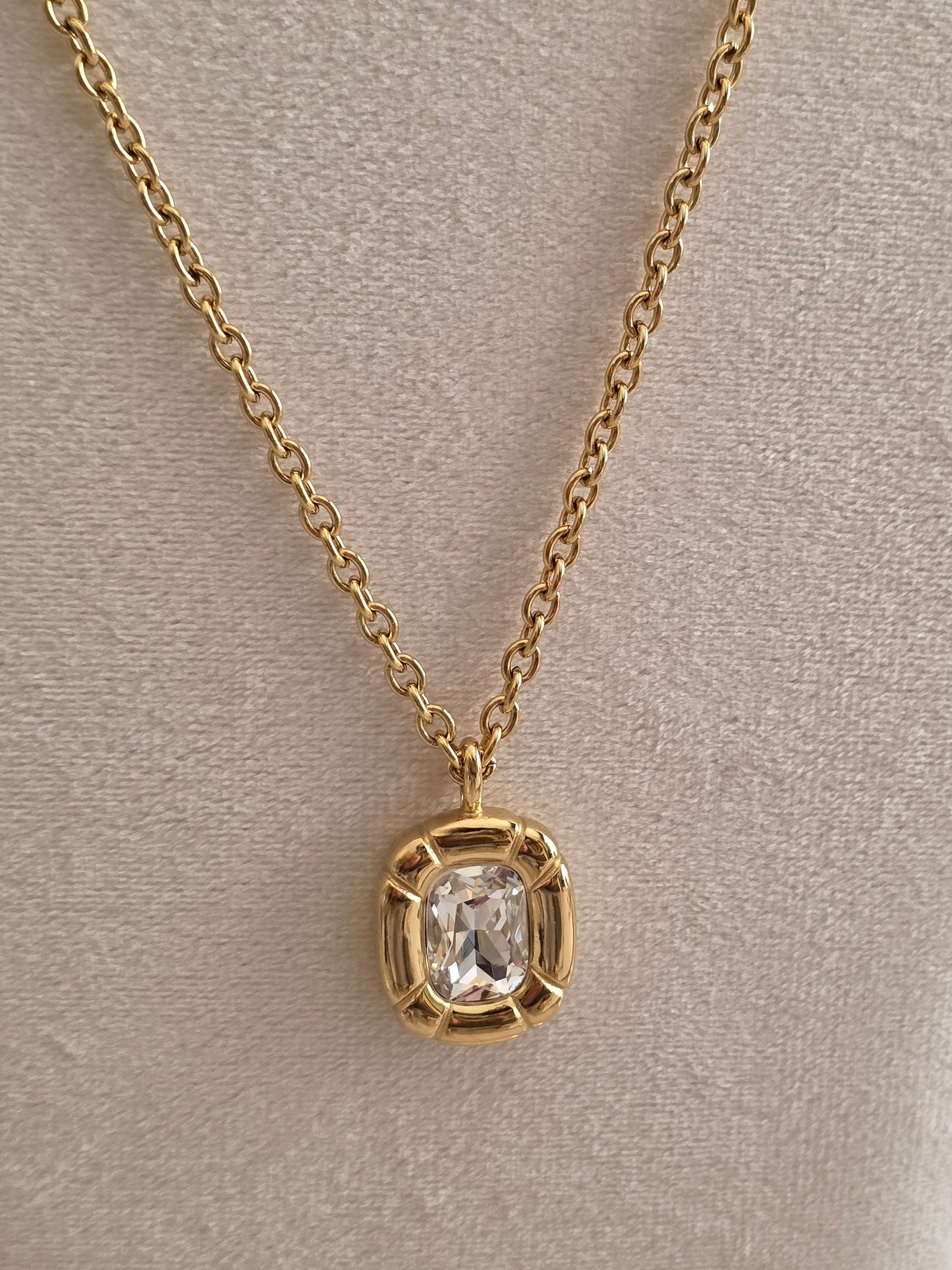 ASLI NECKLACE