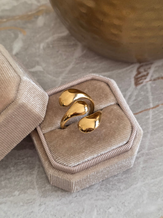 Gold statement Teardrop Adjustable Ring