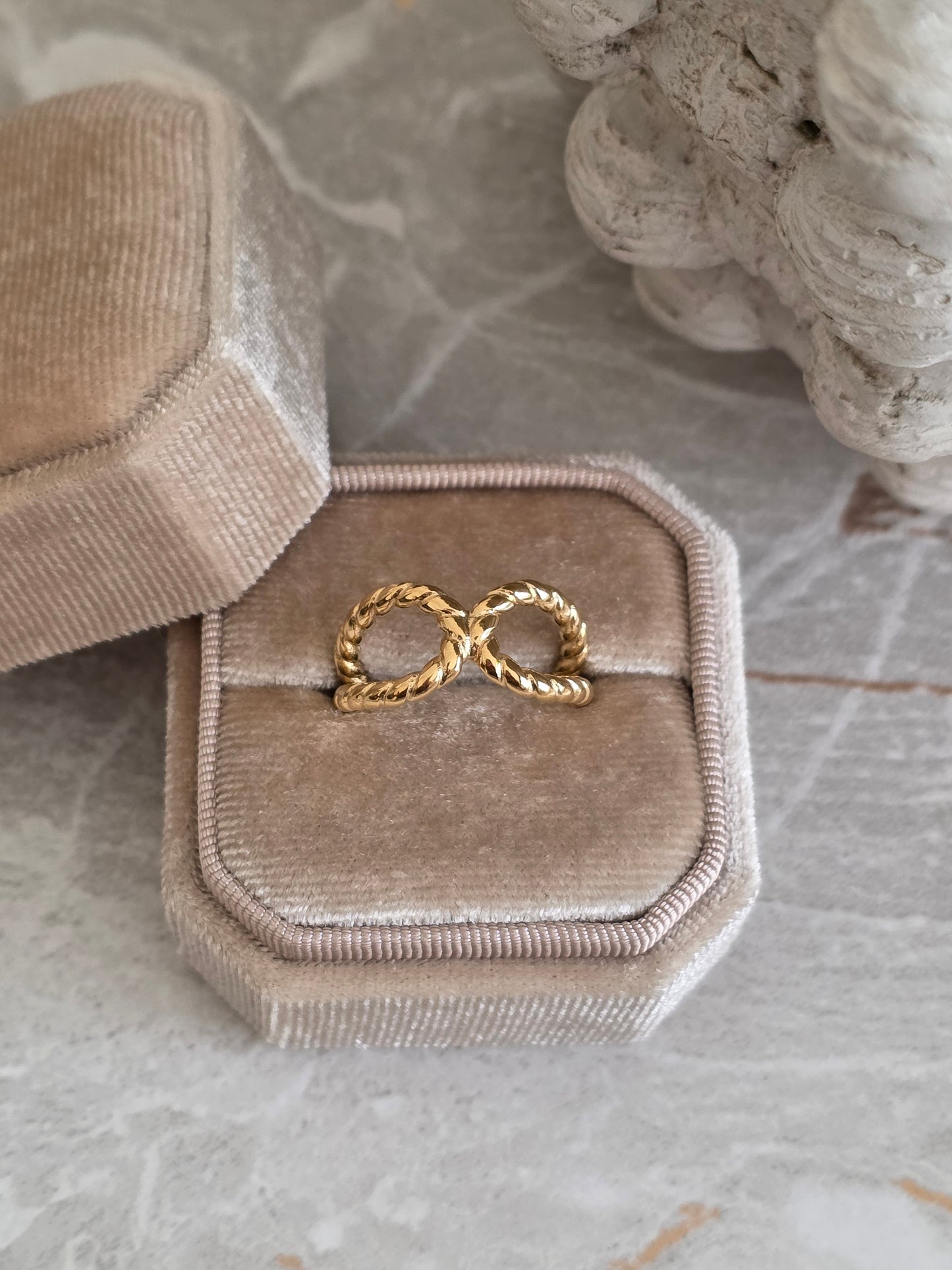 NAYLAH RING