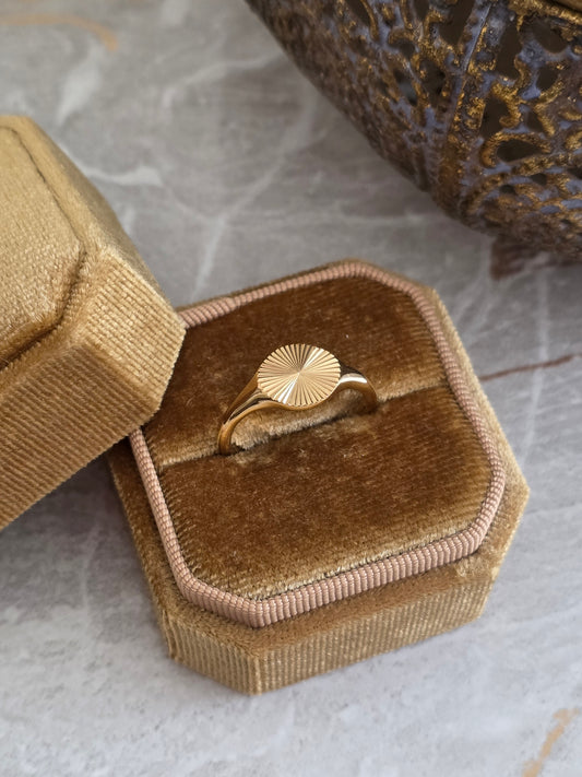 Gold Sunburst Signet Ring