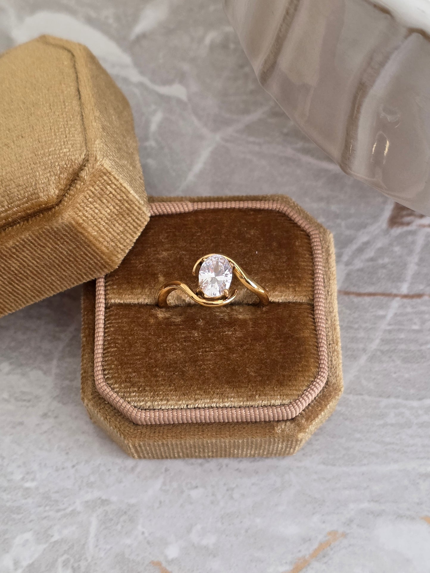 AYSE RING