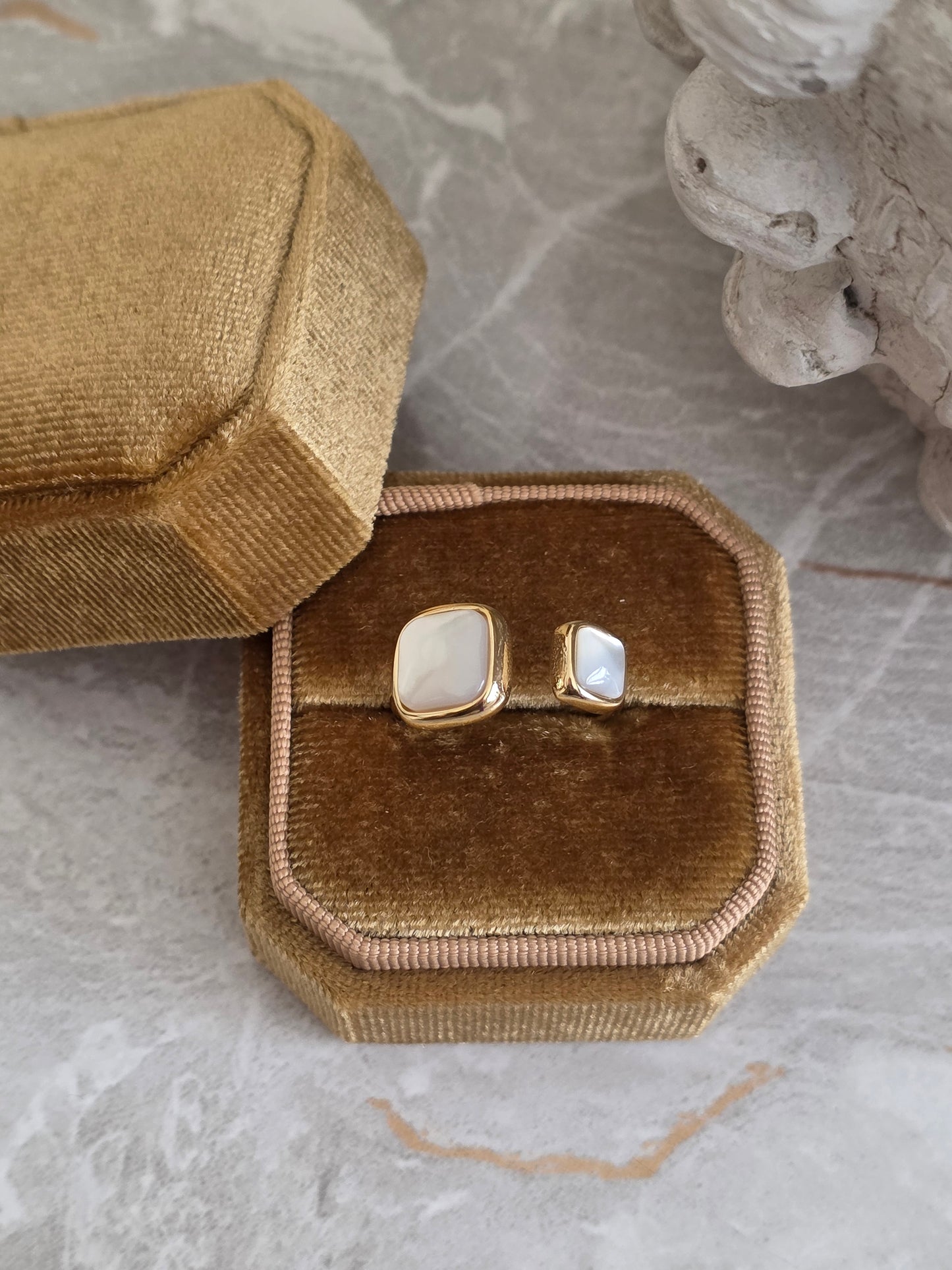 AYLI RING