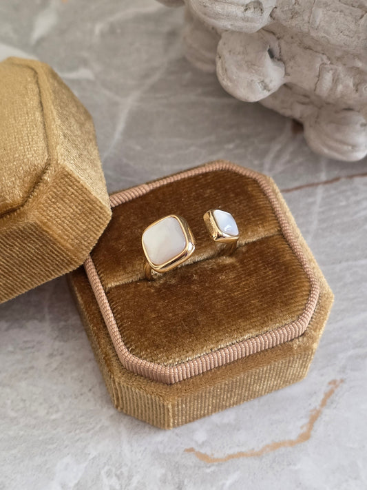 Gold Natural Shell Adjustable Ring
