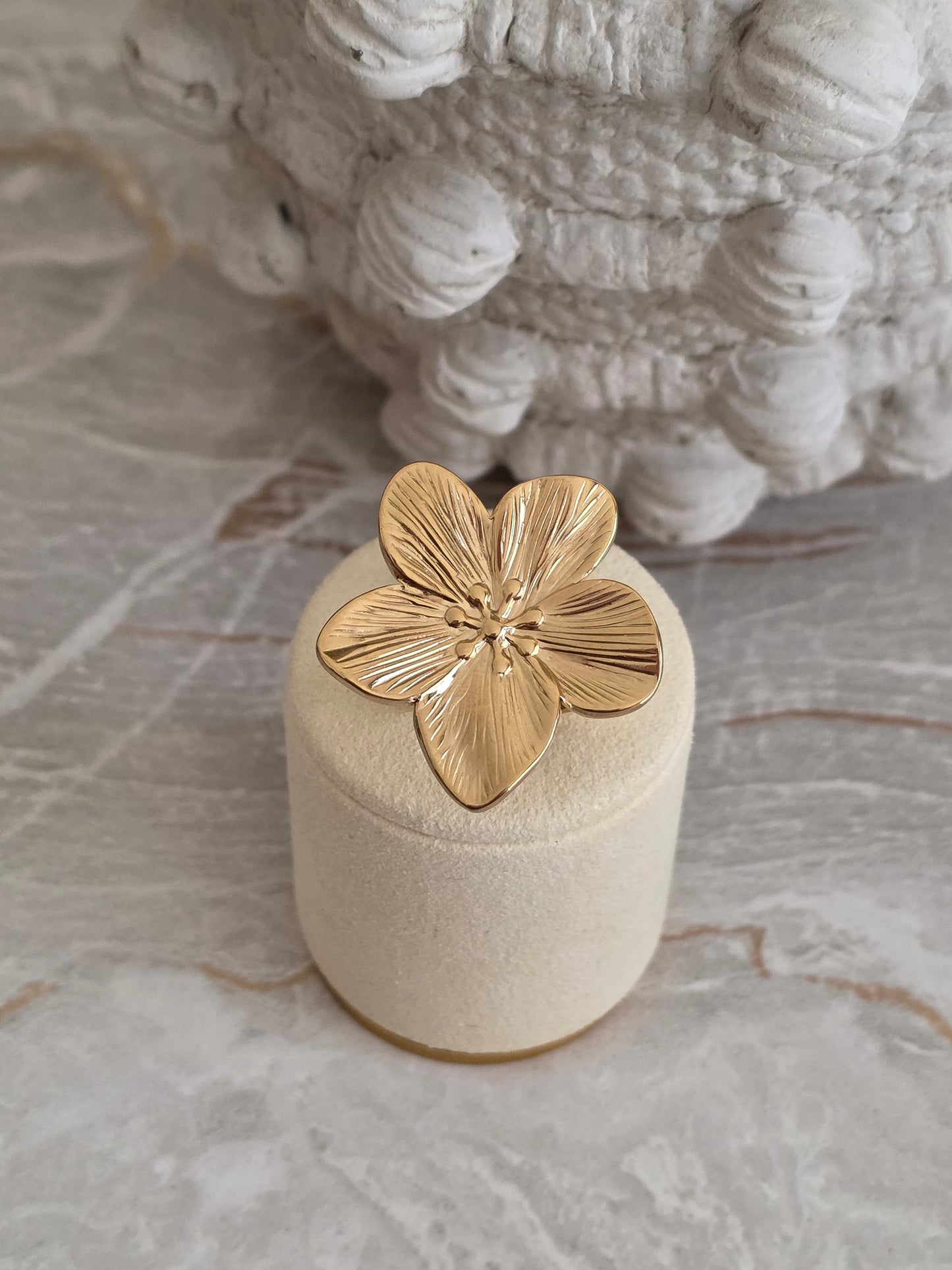 MELINA FLOWER RING