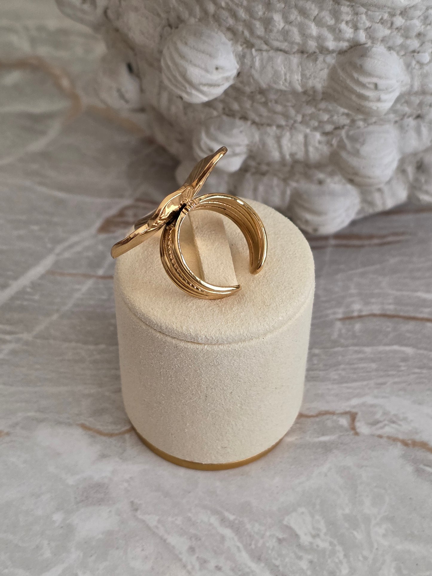 MELINA FLOWER RING