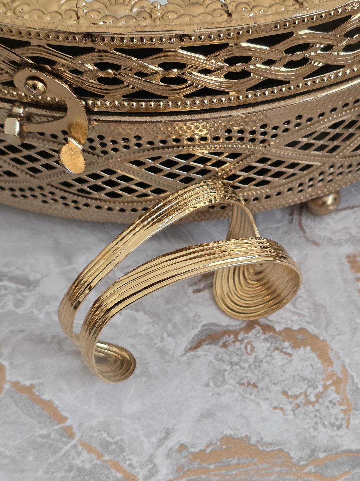 AZZA CUFF BANGLE