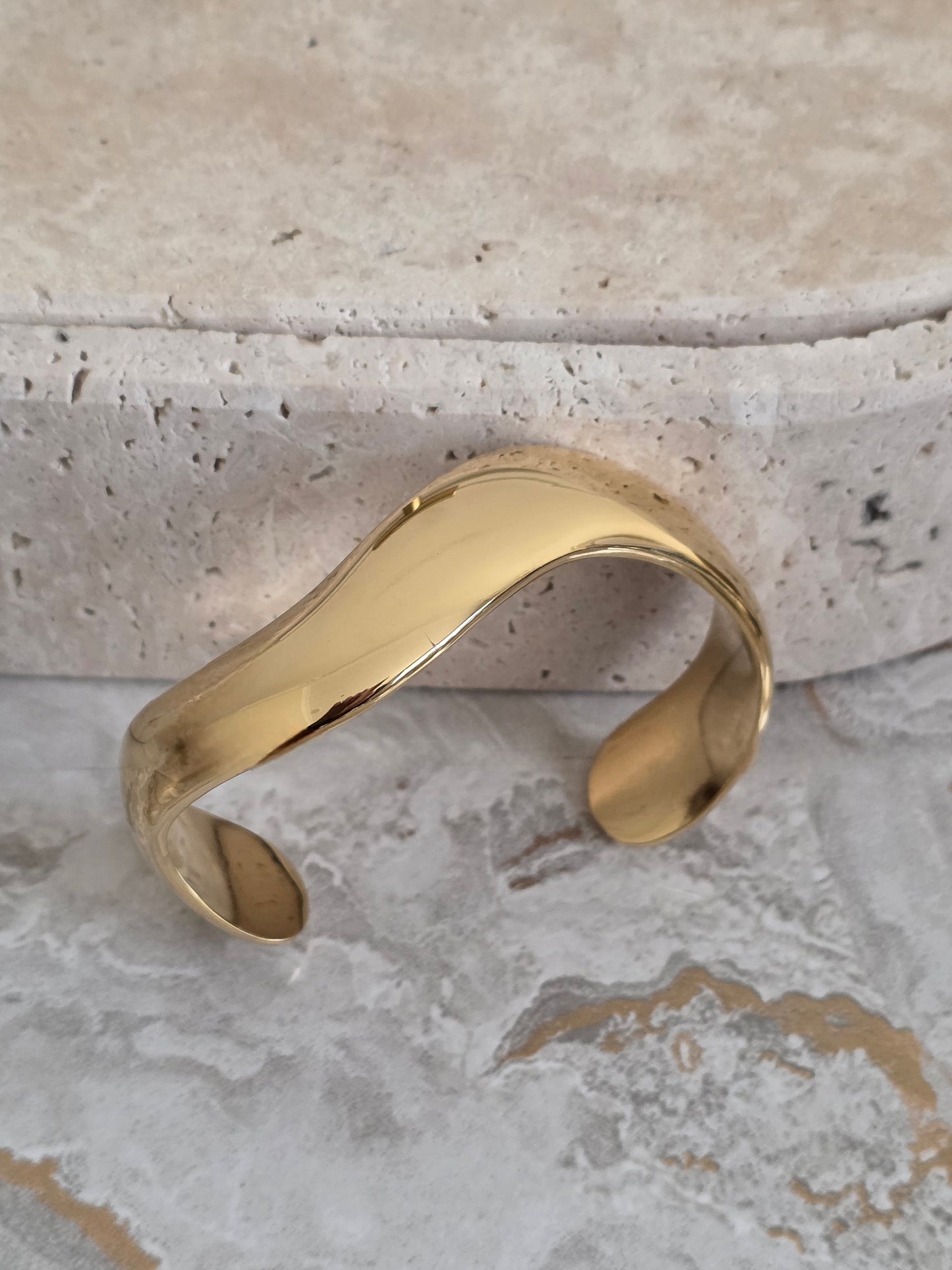 DALILA CUFF BANGLE