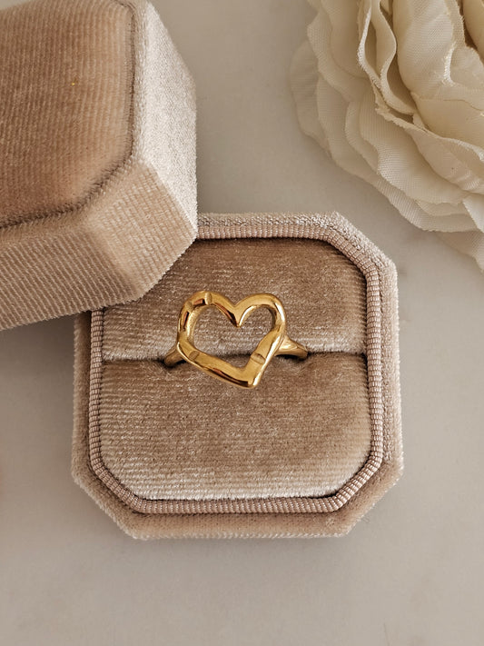 Gold plated stainless steel vintage heart ring
