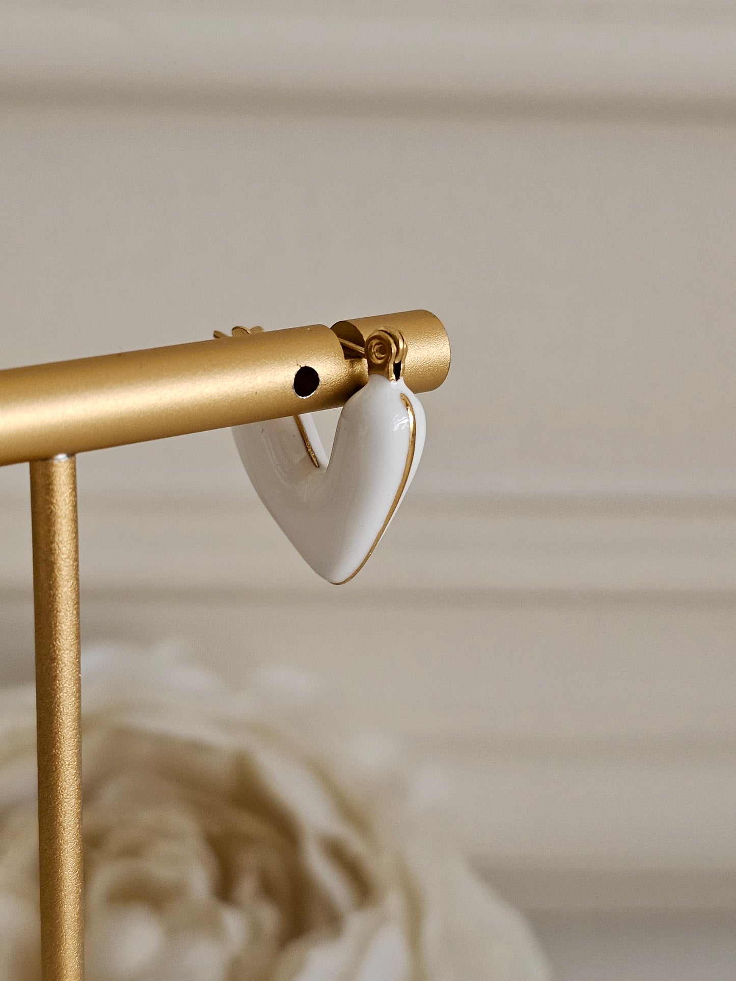 ALISA HEART EARRINGS
