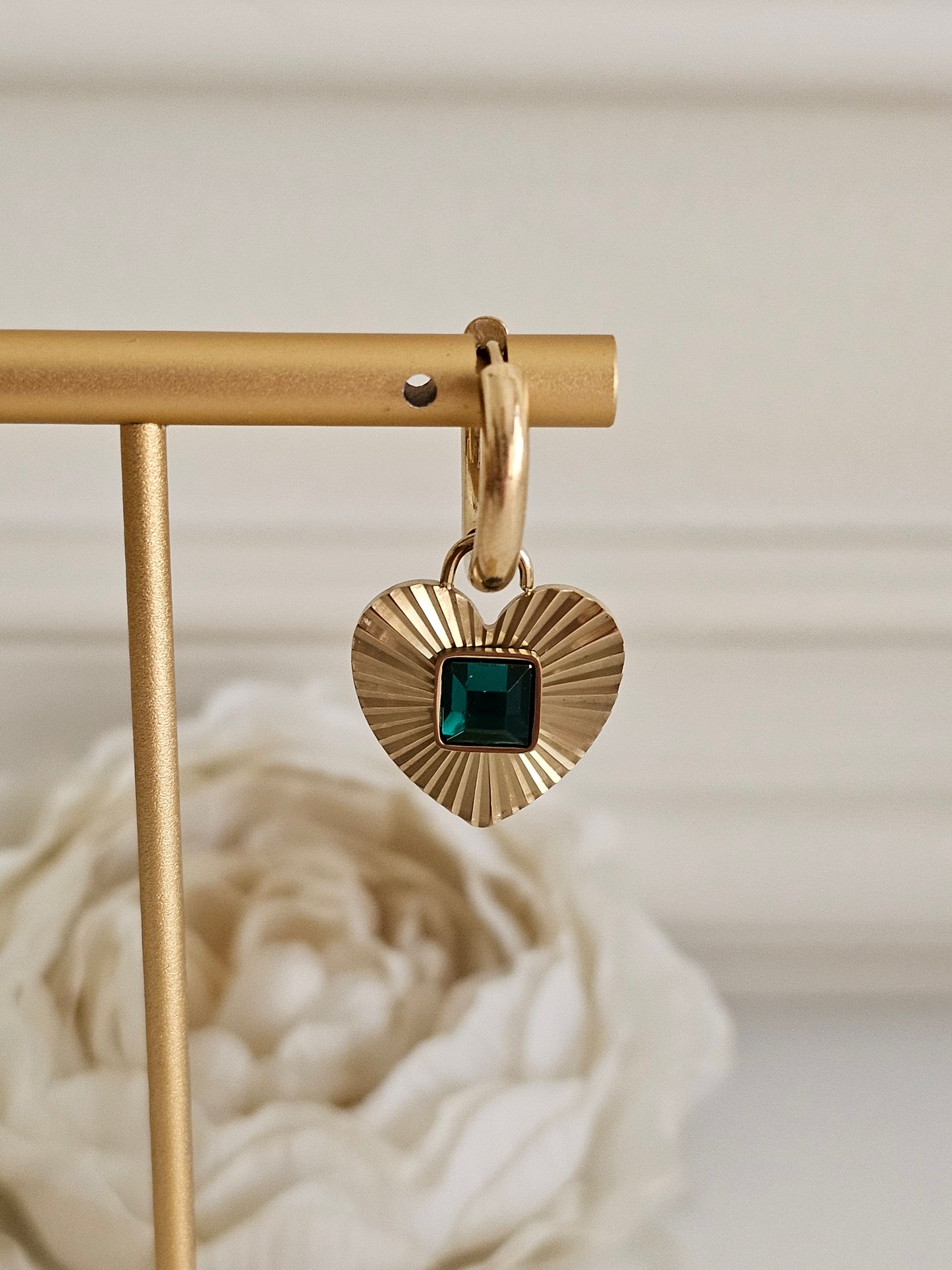 RENA HEART EARRINGS