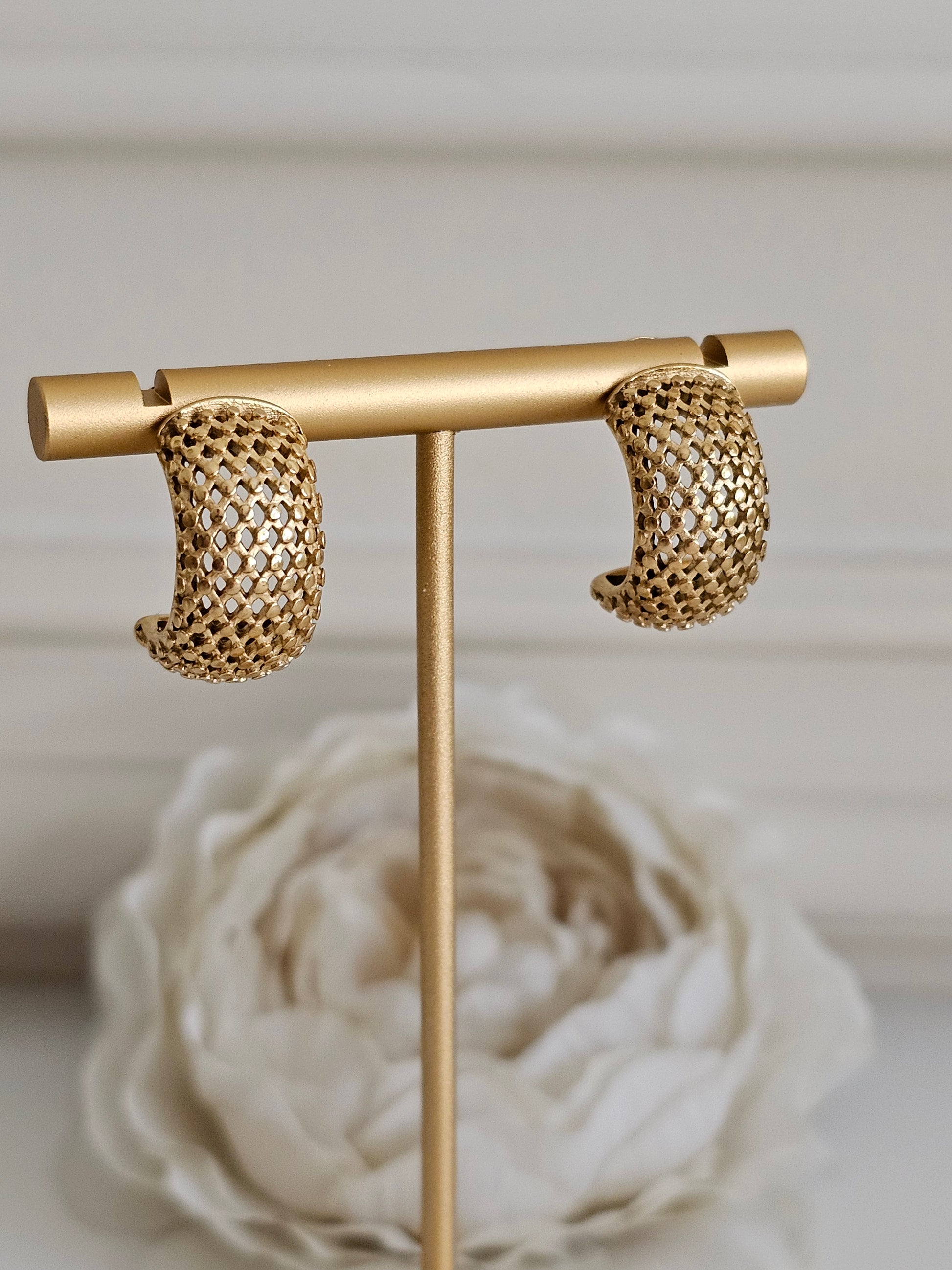 Gold mesh Hoop earrings