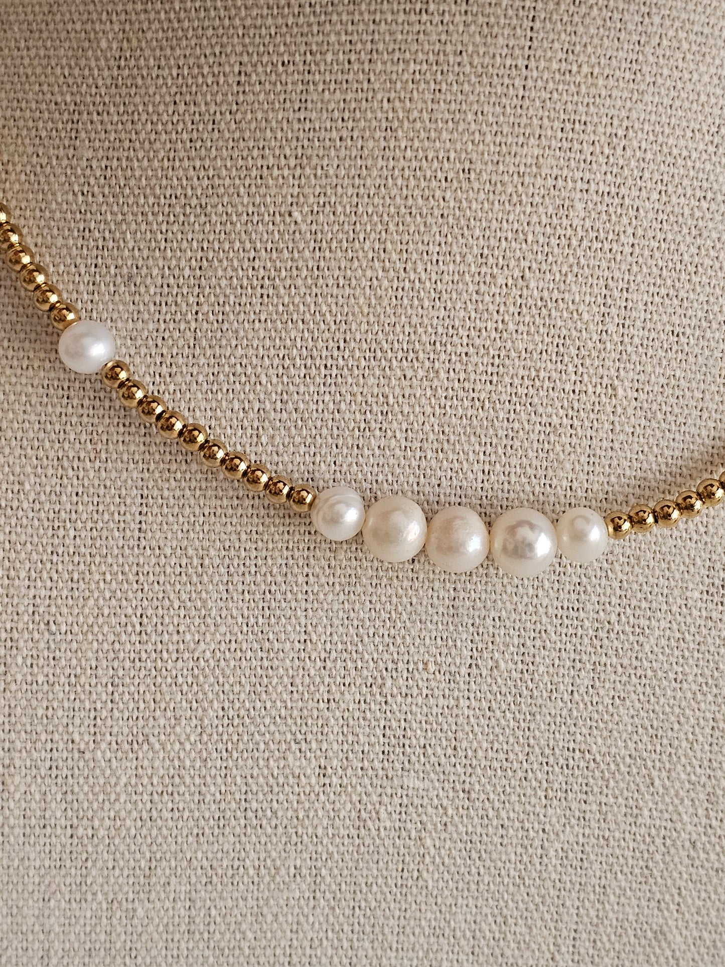 ZEYNEP PEARL NECKLACE