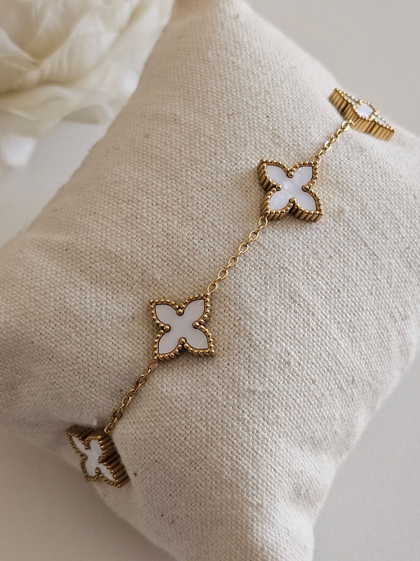 JOYA CLOVER BRACELET