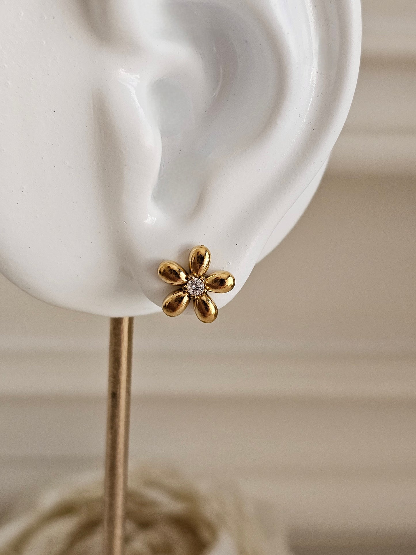 ASKIN FLOWER EARRINGS
