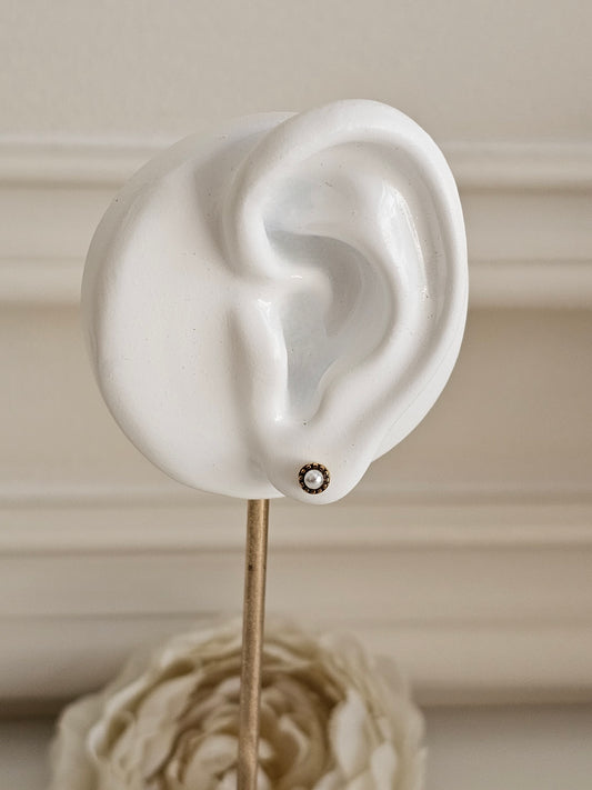 SMALL PEARL STUD EARRINGS