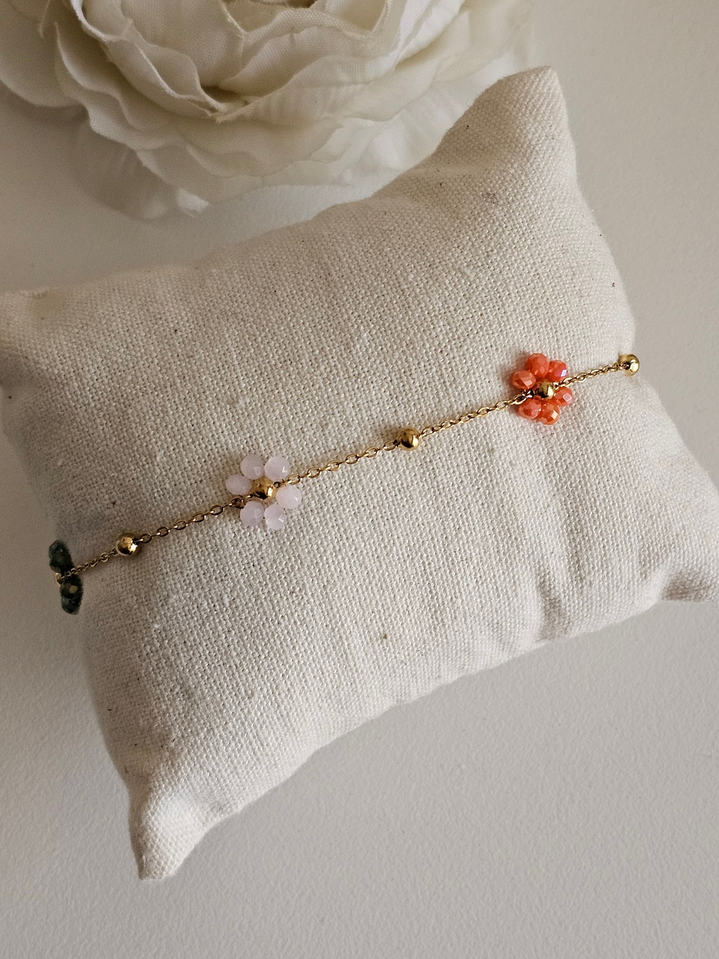 DILAN FLOWER BRACELET