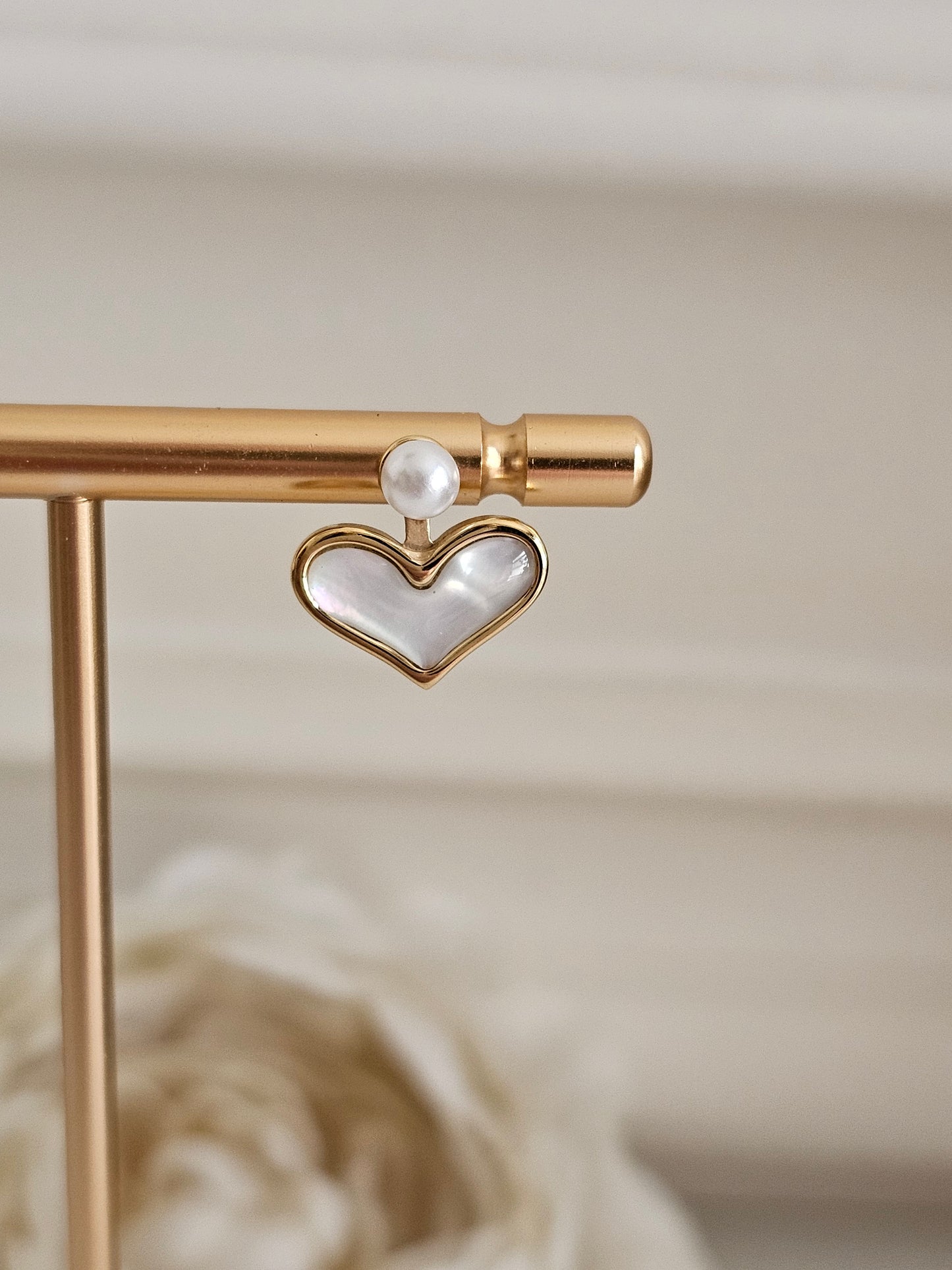 SELI PEARL HEART EARRINGS