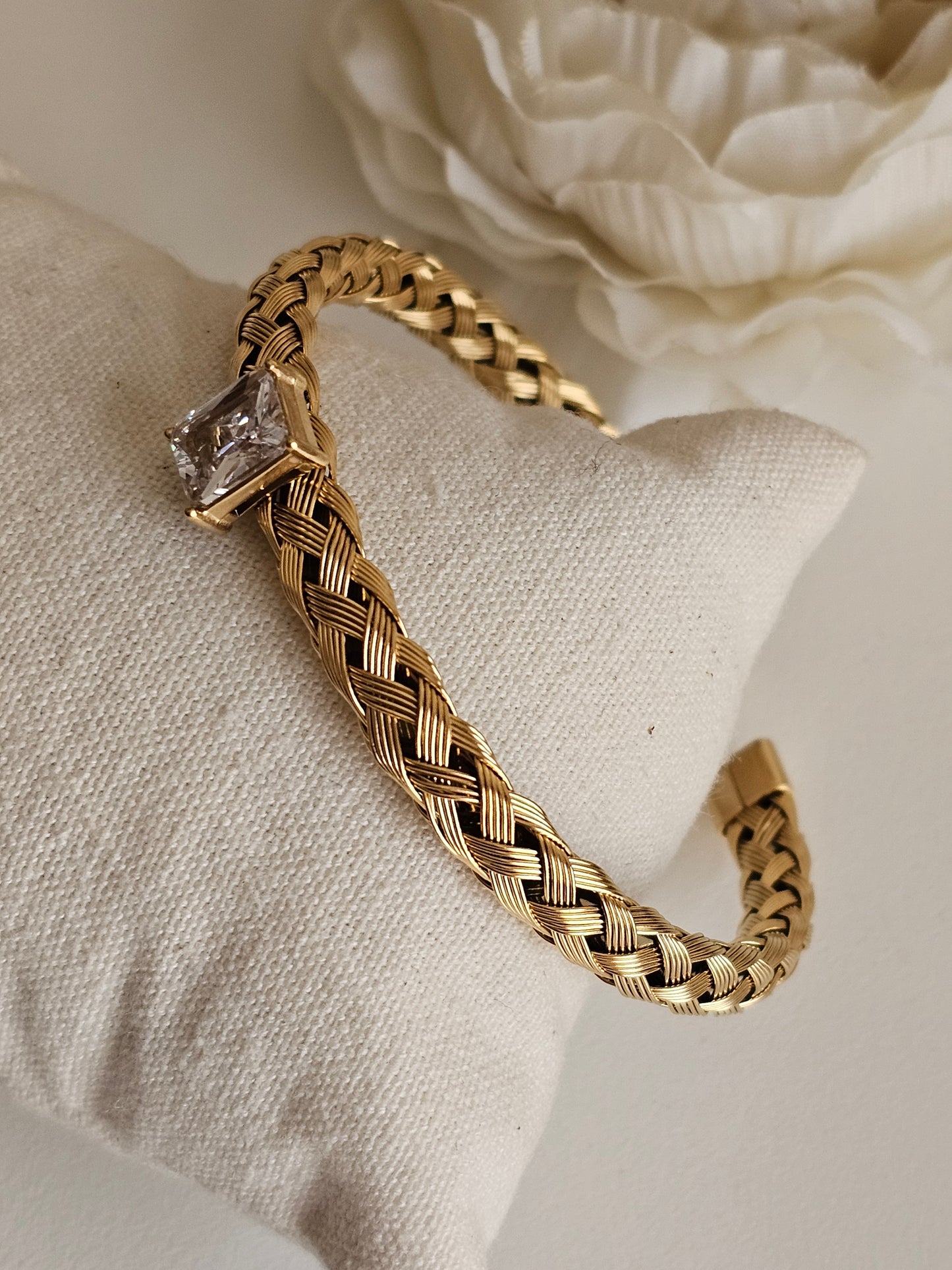 YASMINA CUFF BANGLE