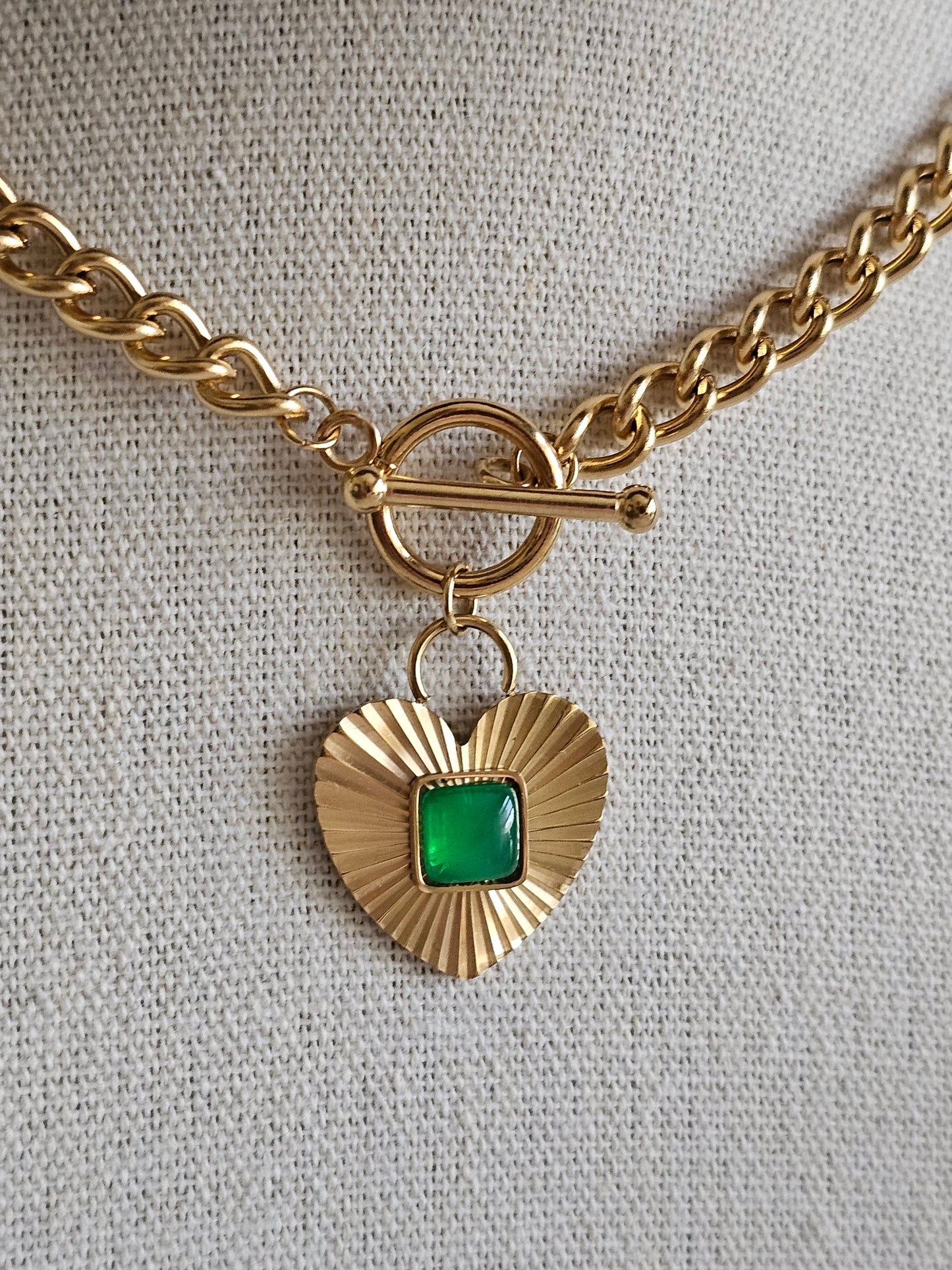 RENA HEART NECKLACE