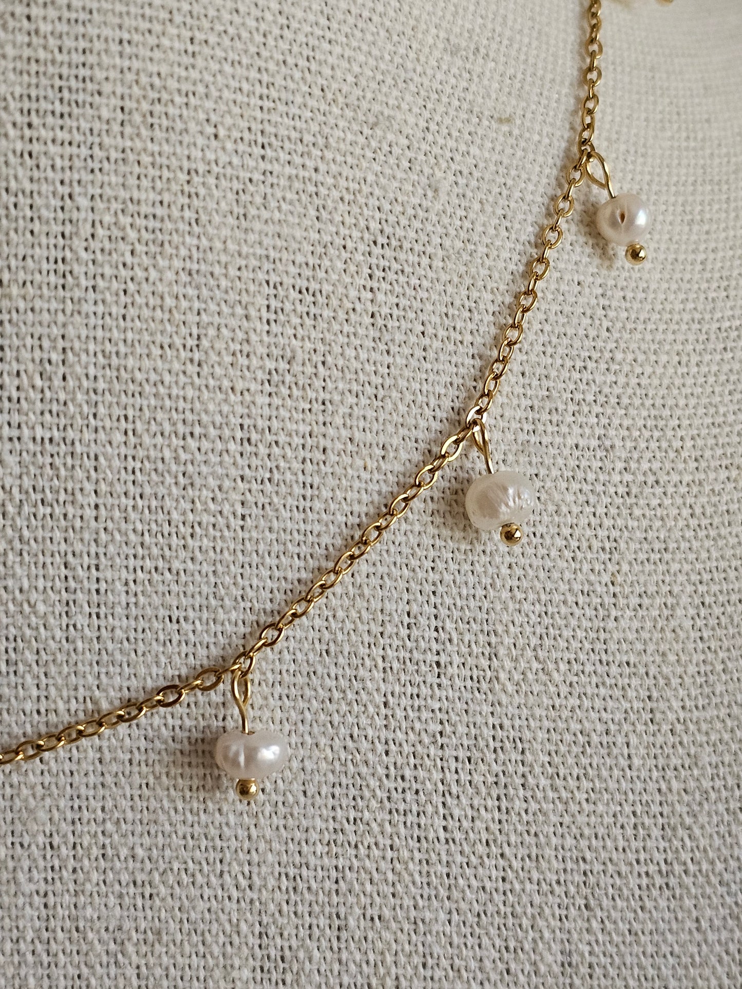 ELIM PEARL NECKLACE