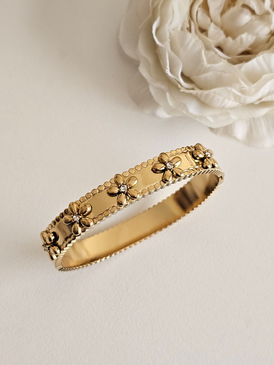 Gold flower bangle