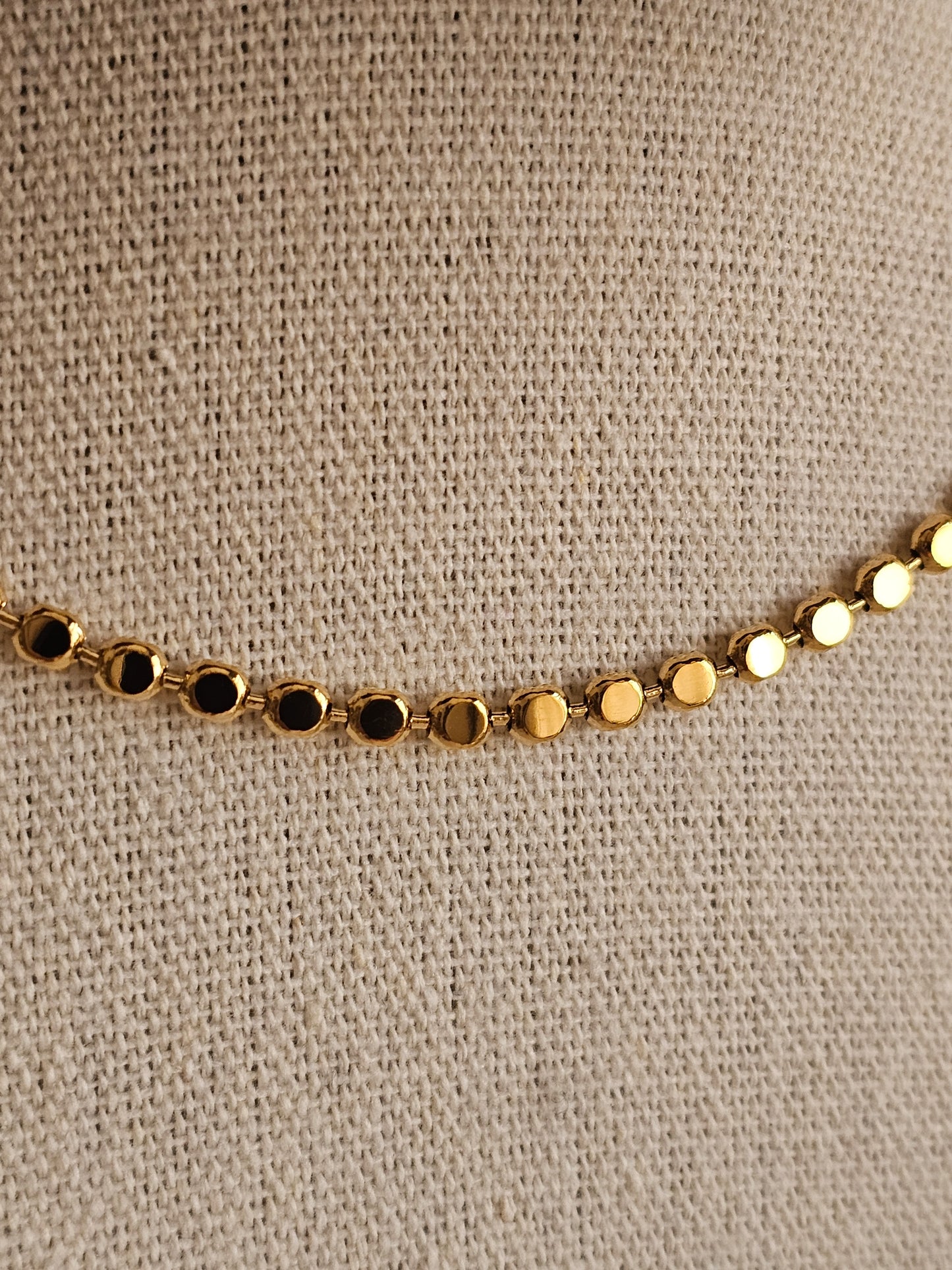 MEDINE NECKLACE