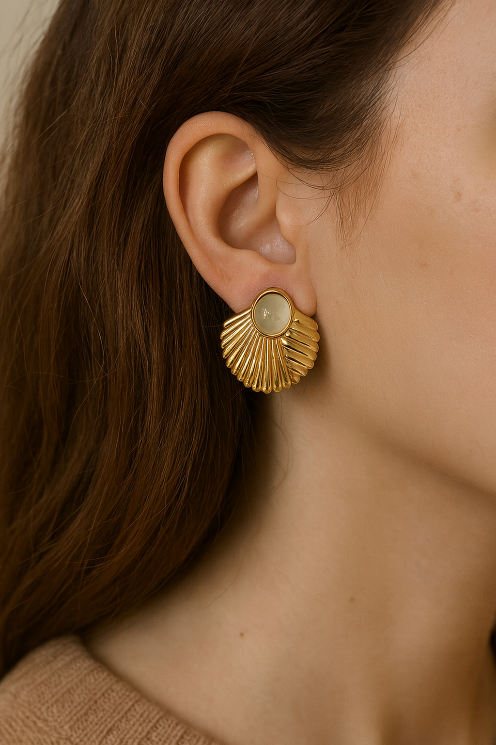 SEREN SHELL EARRINGS