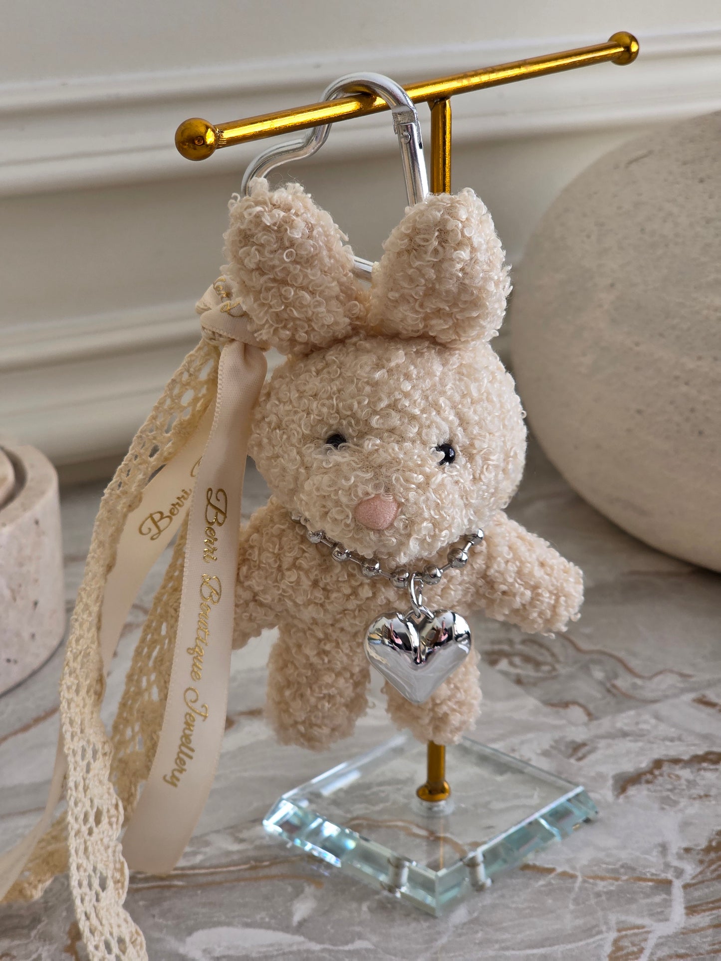 CUTE BUNNY KEY CHAIN