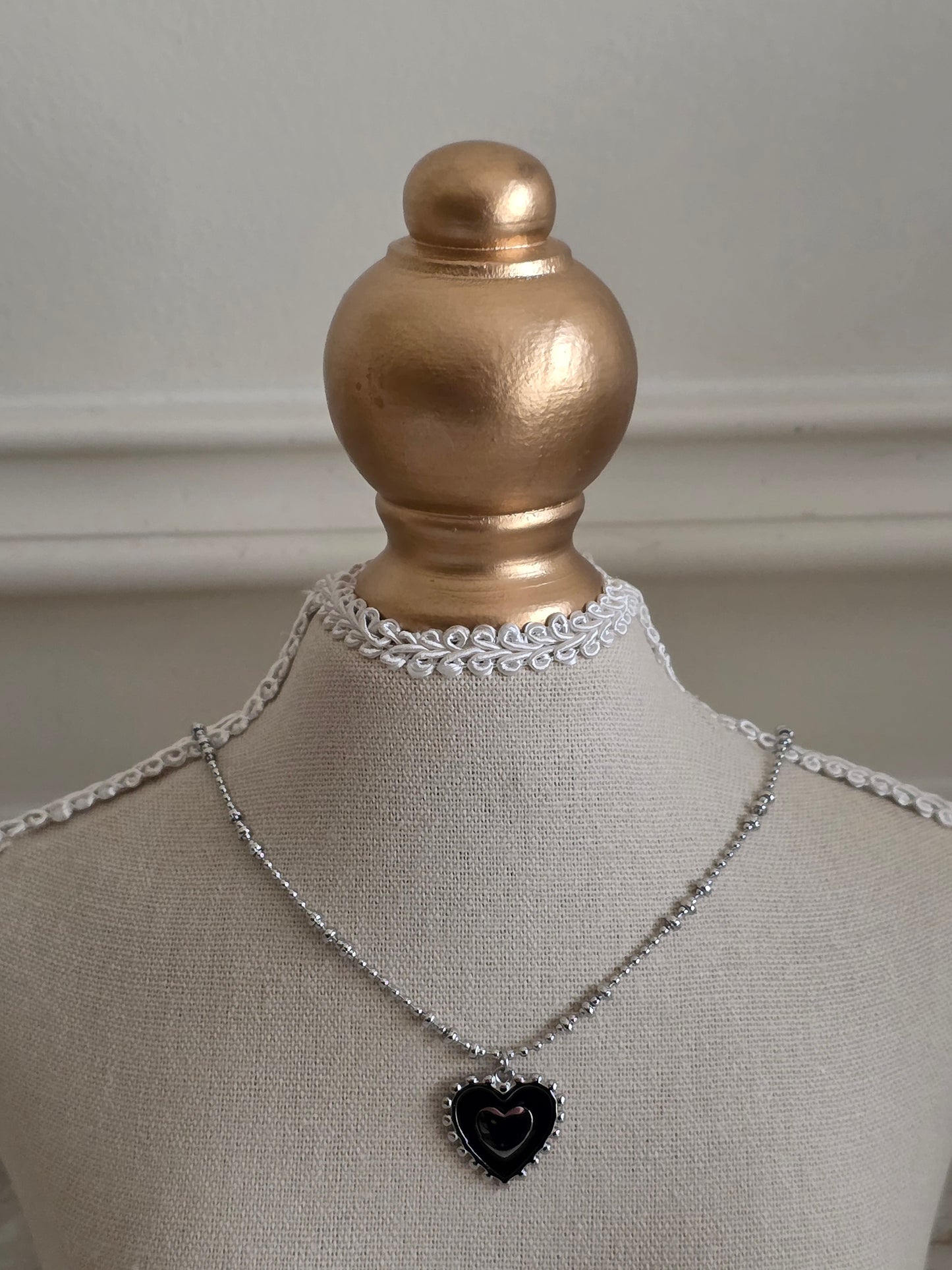 AYCE HEART NECKLACE