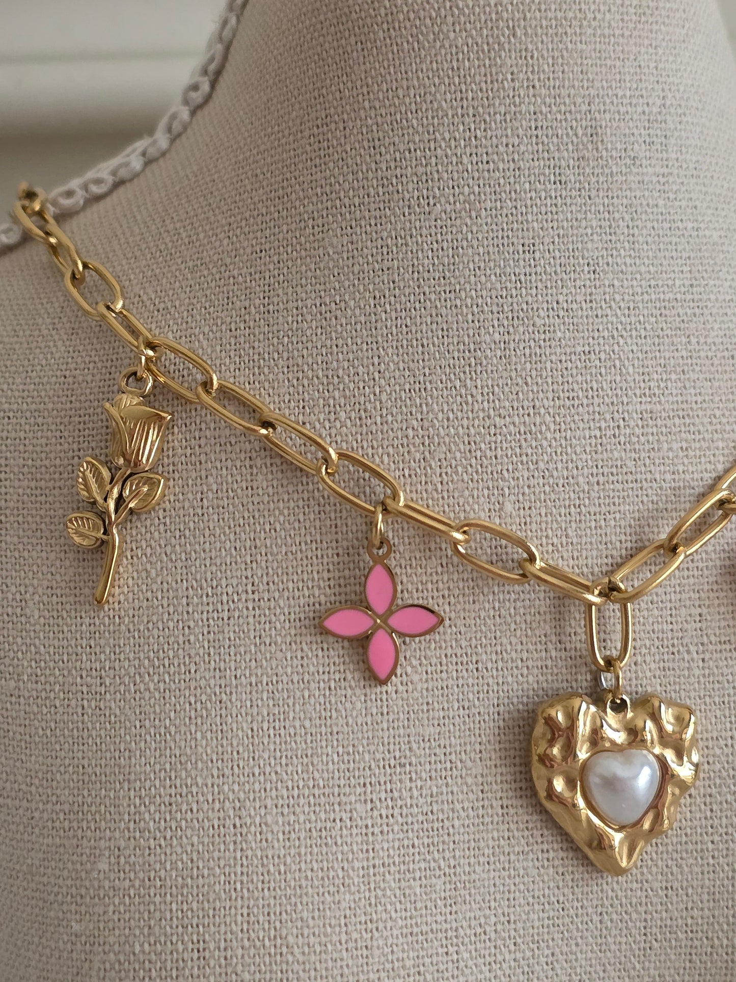 FERAH CHARM NECKLACE