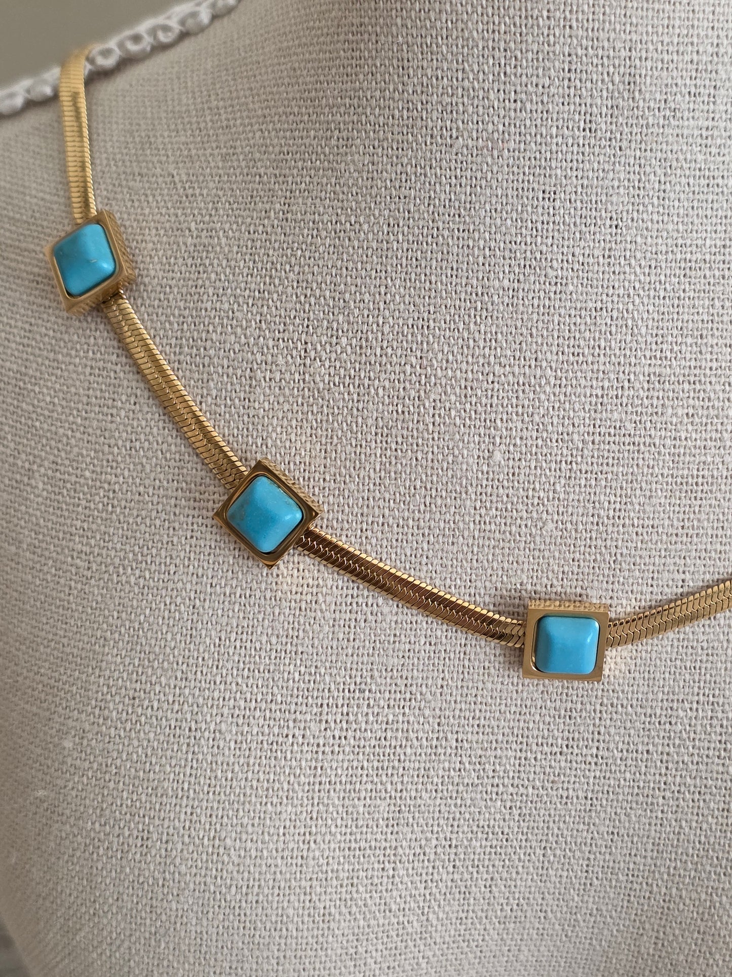 ZARA TURQUOISE NECKLACE