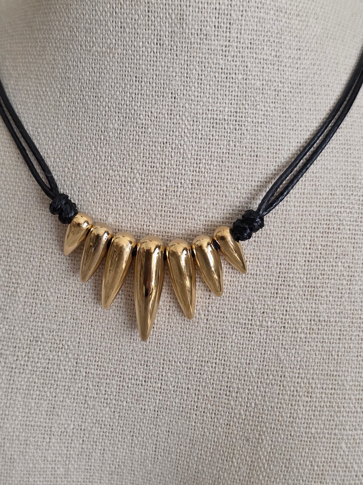 ASENA NECKLACE