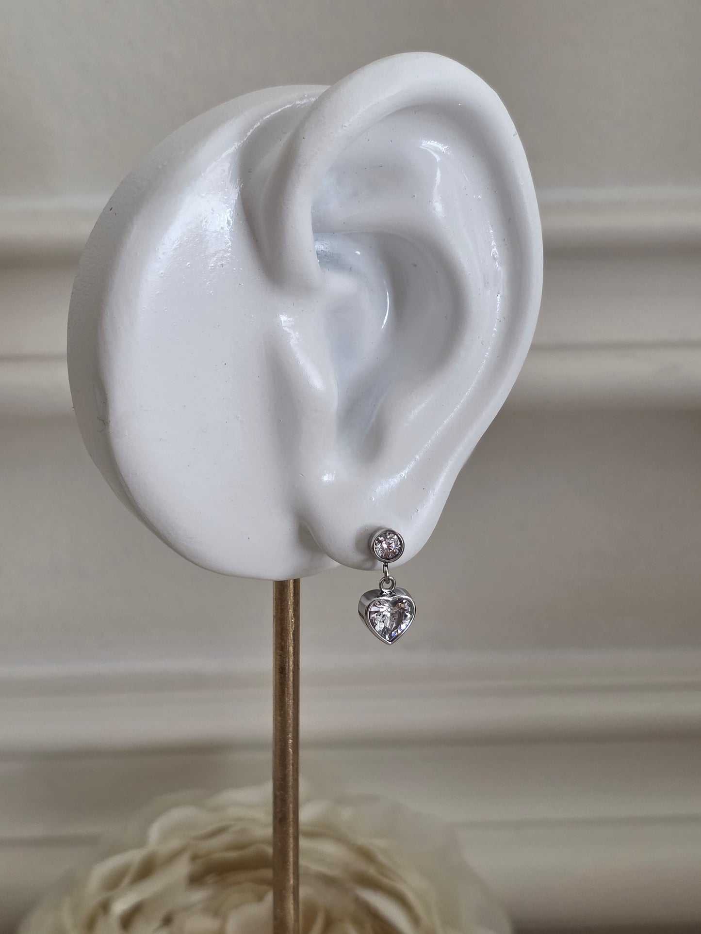 LARAN HEART EARRINGS