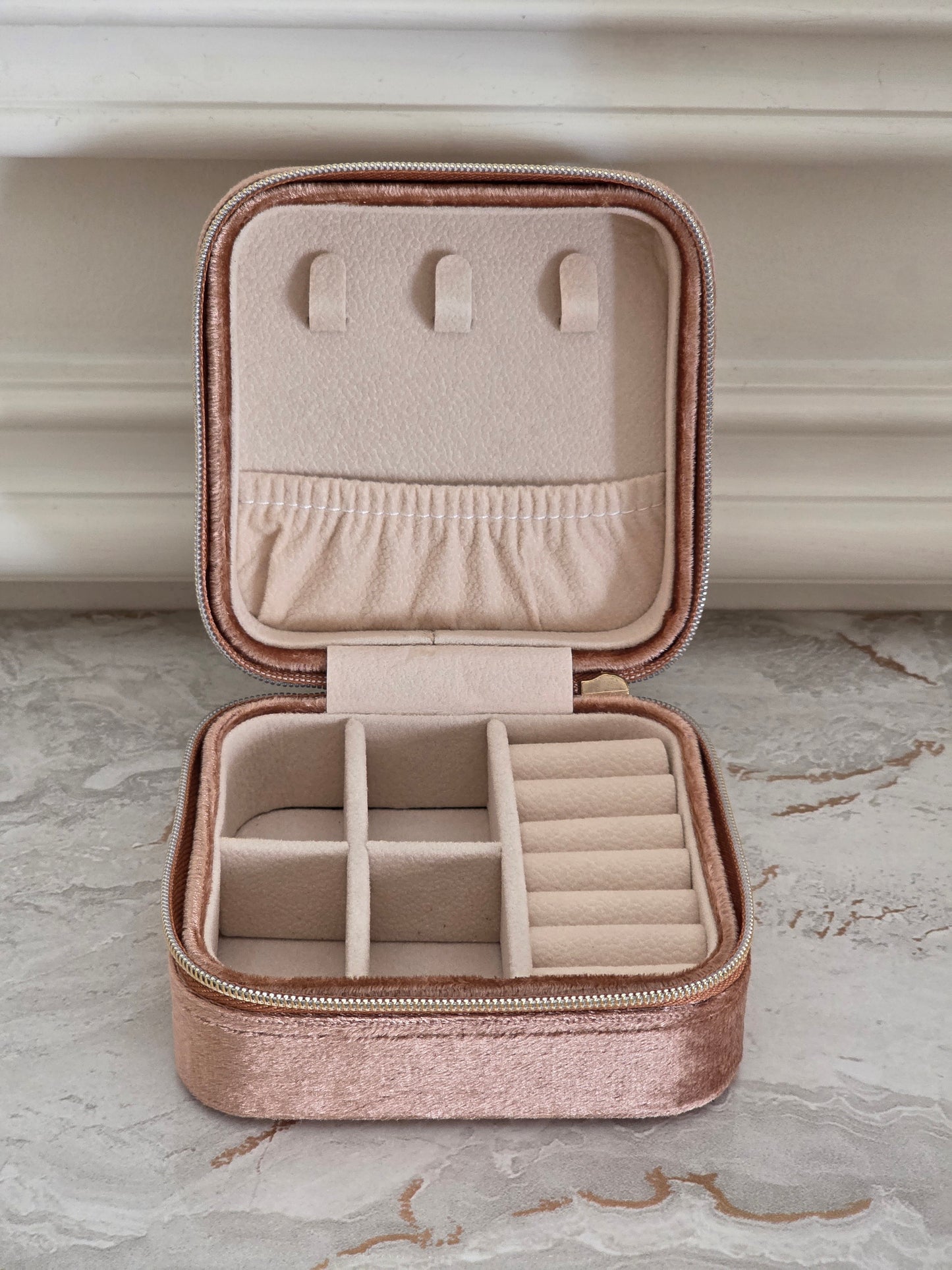 JEWELS JEWELLERY BOX
