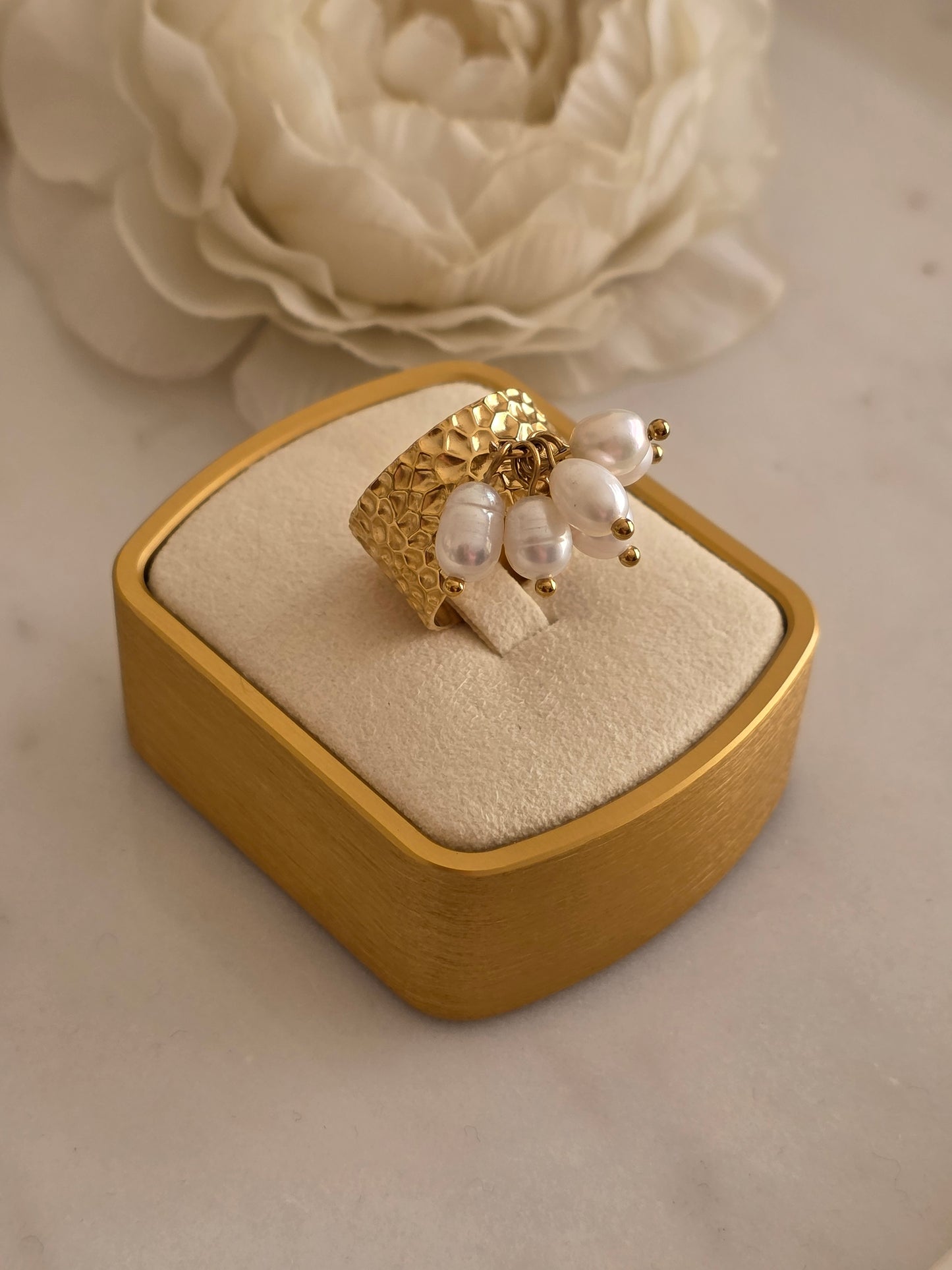 MERIN PEARL RING