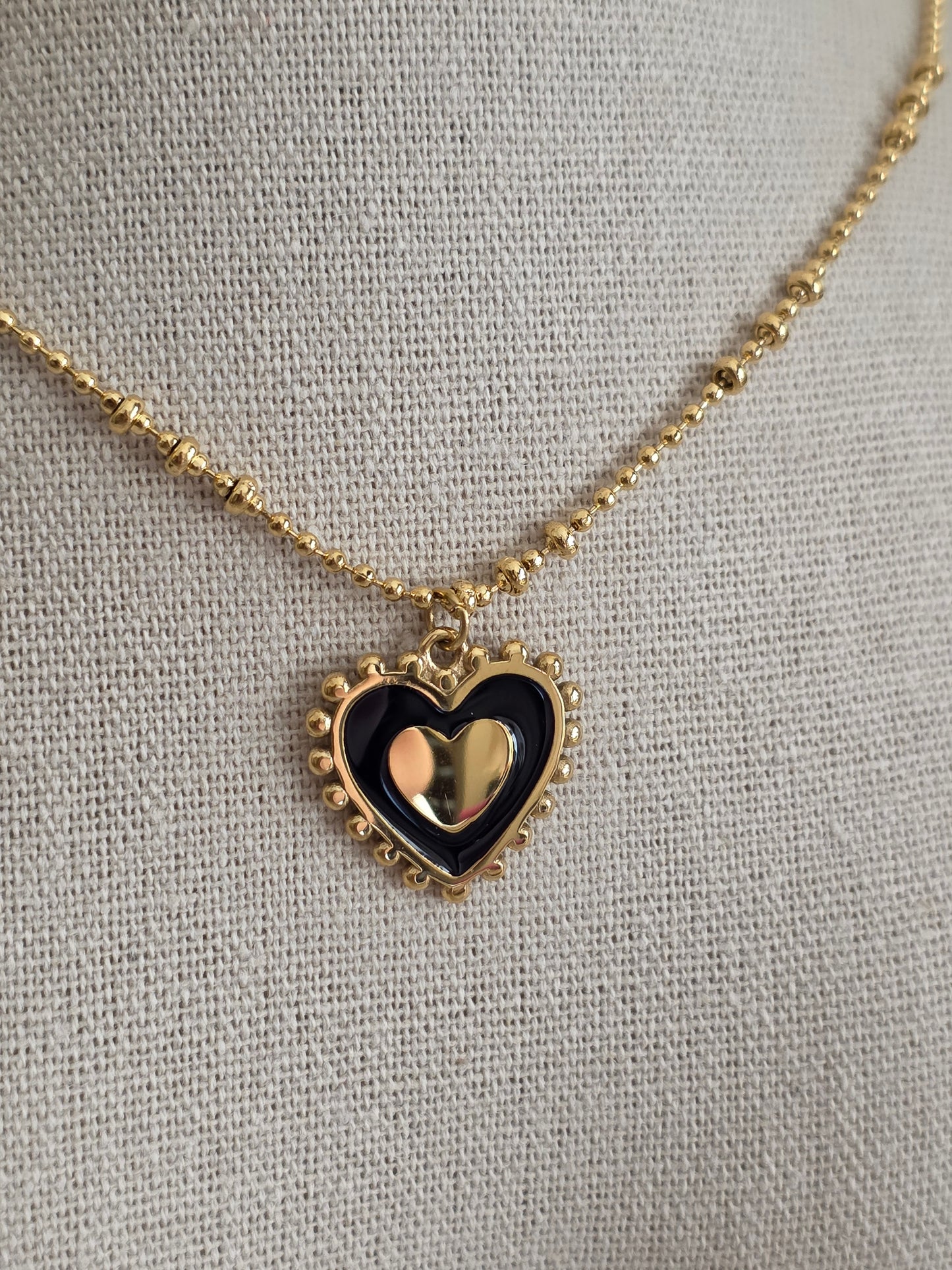 AYCE HEART NECKLACE