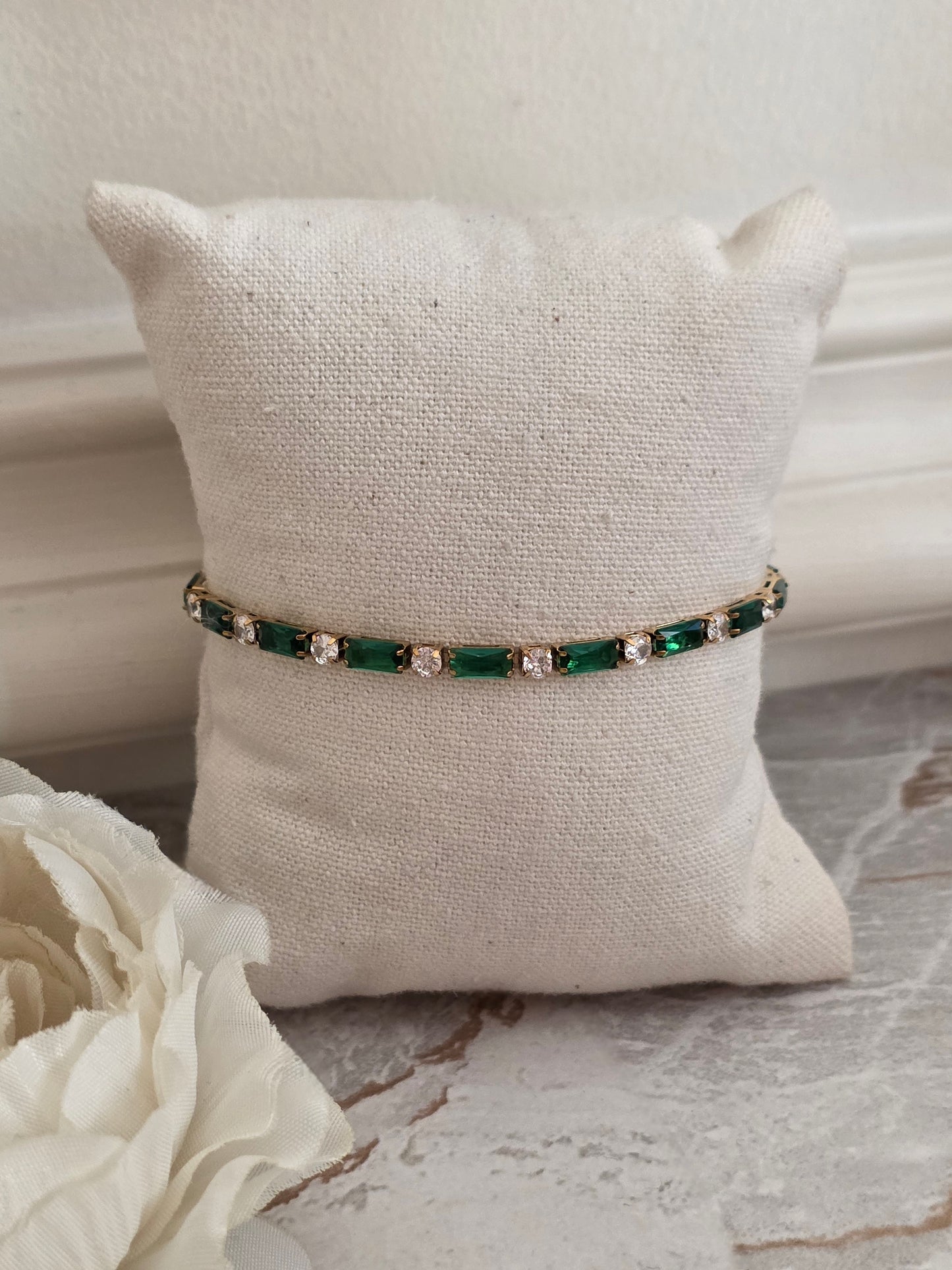 ALASYA GREEN TENNIS BRACELET