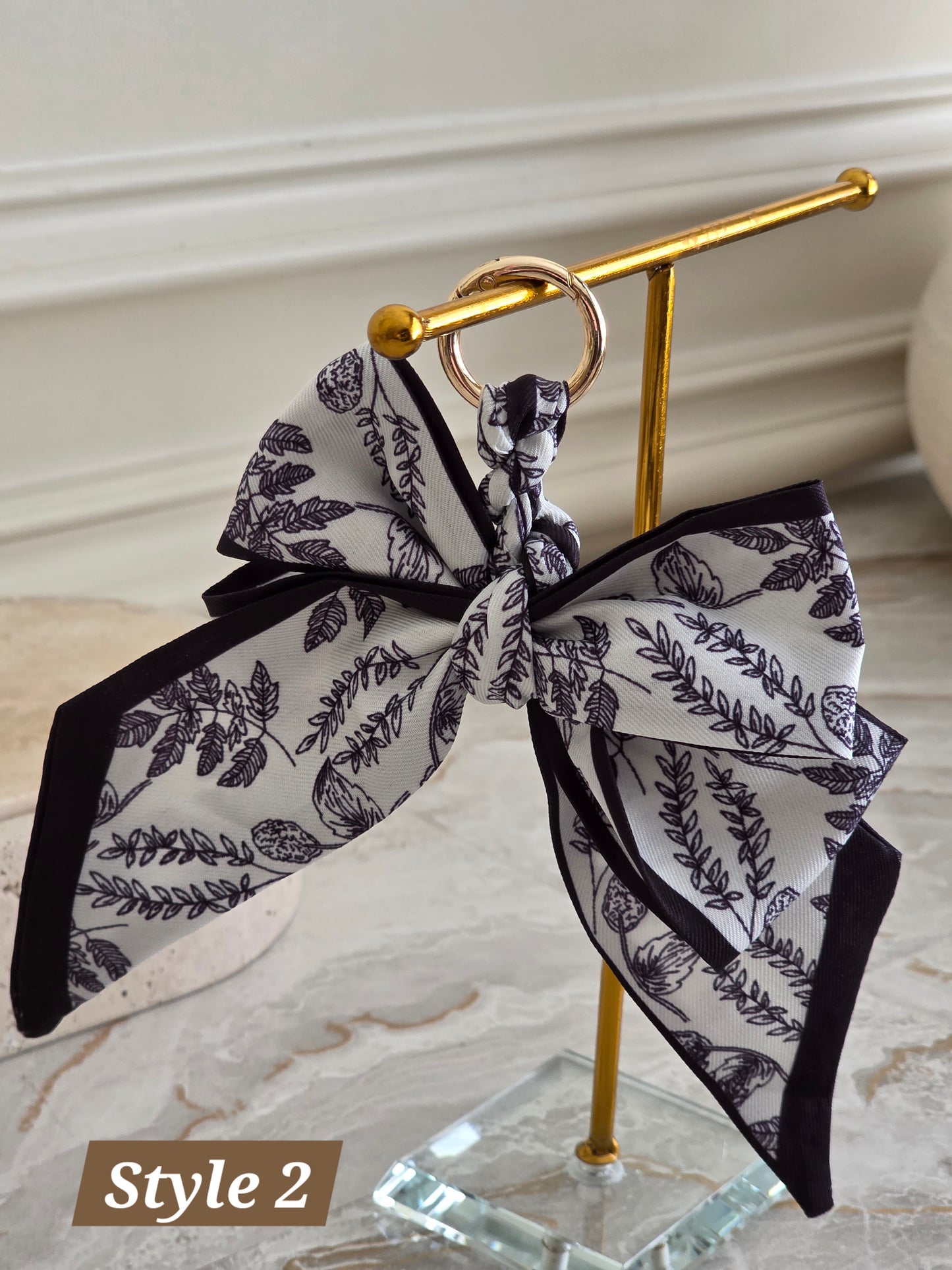 RIBBON BOW KEY CHAIN