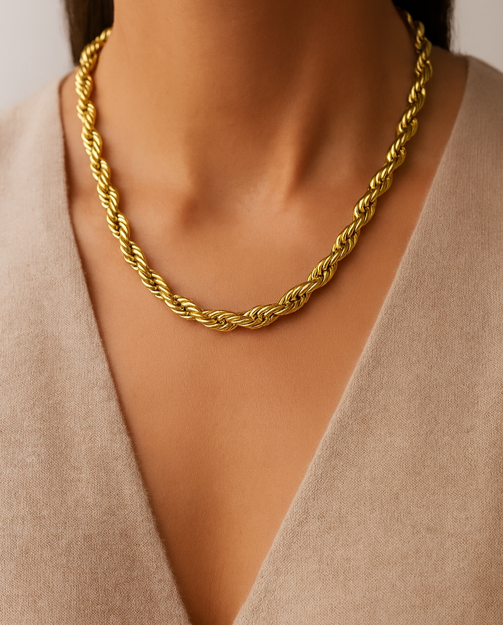 ALIA TWIST CHUNKY CHAIN NECKLACE