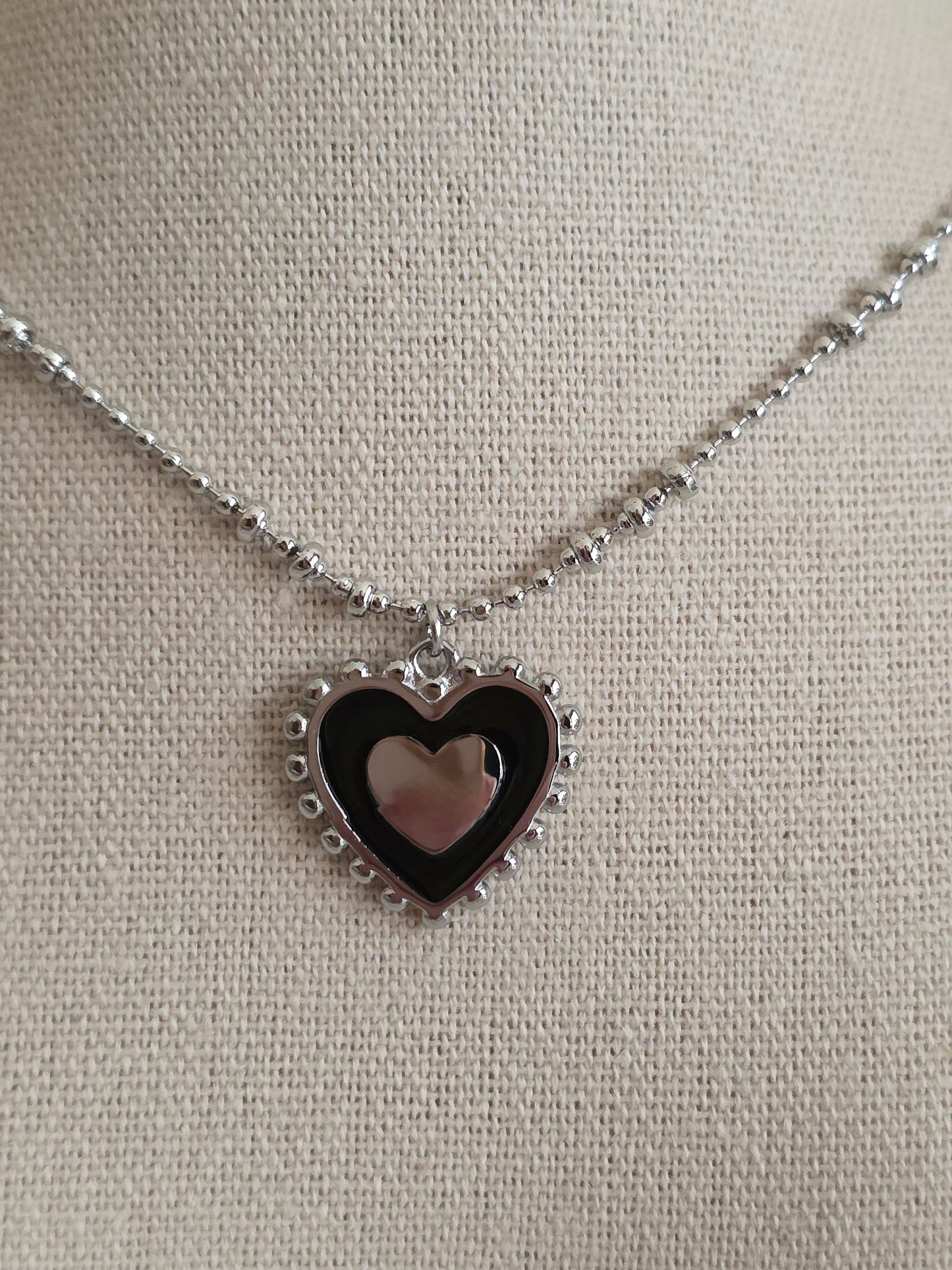 AYCE HEART NECKLACE