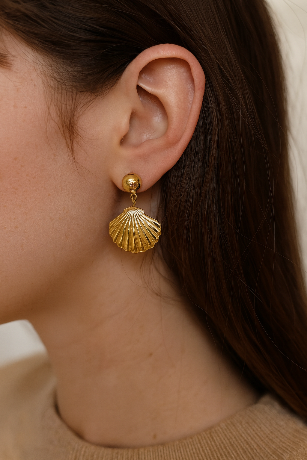 ESSI SHELL EARRINGS