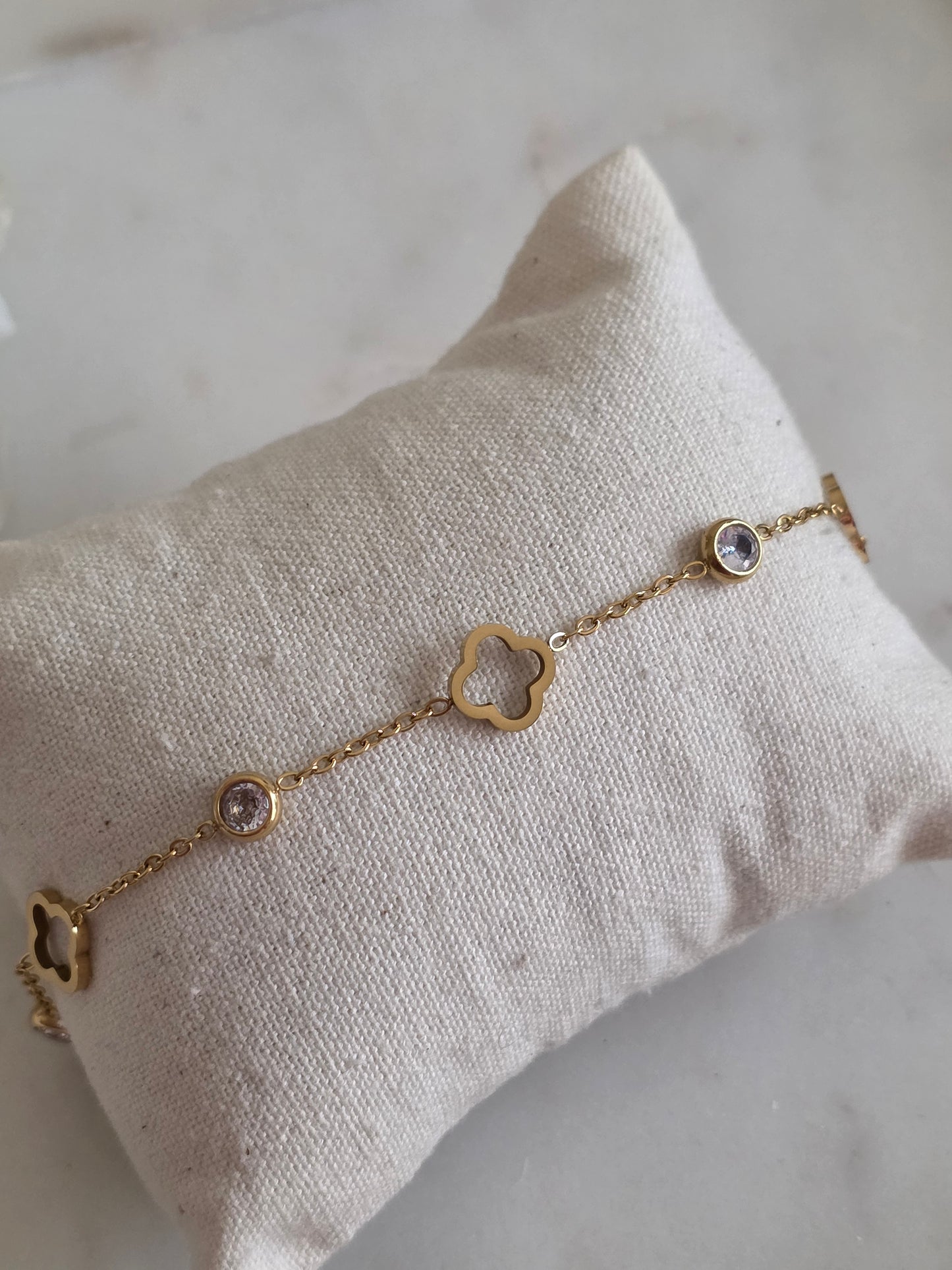 NAZ CLOVER BRACELET