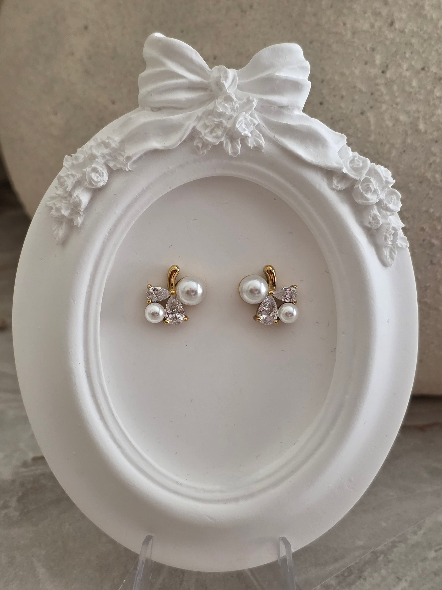 Pearl and cubic zirconia earrings