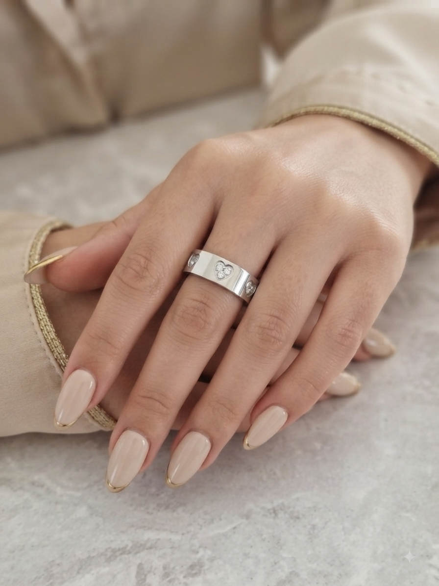 TEYRA HEART RING SILVER