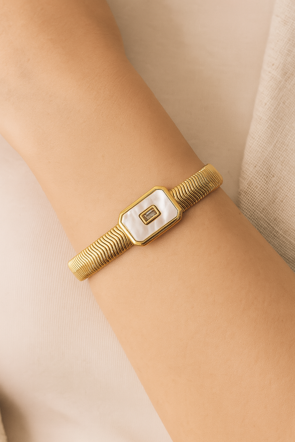 AYLAN BRACELET