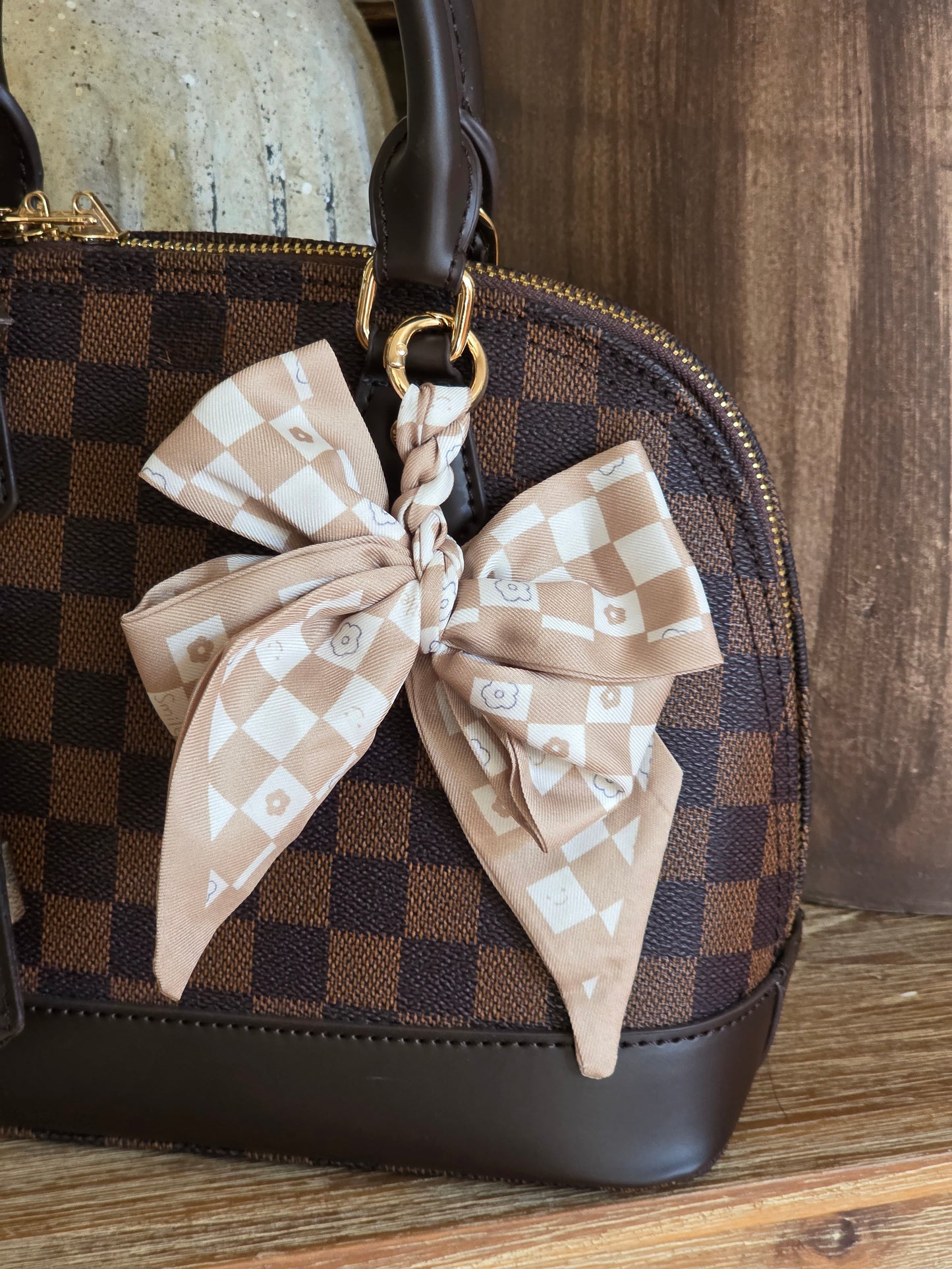 RIBBON BOW KEY CHAIN