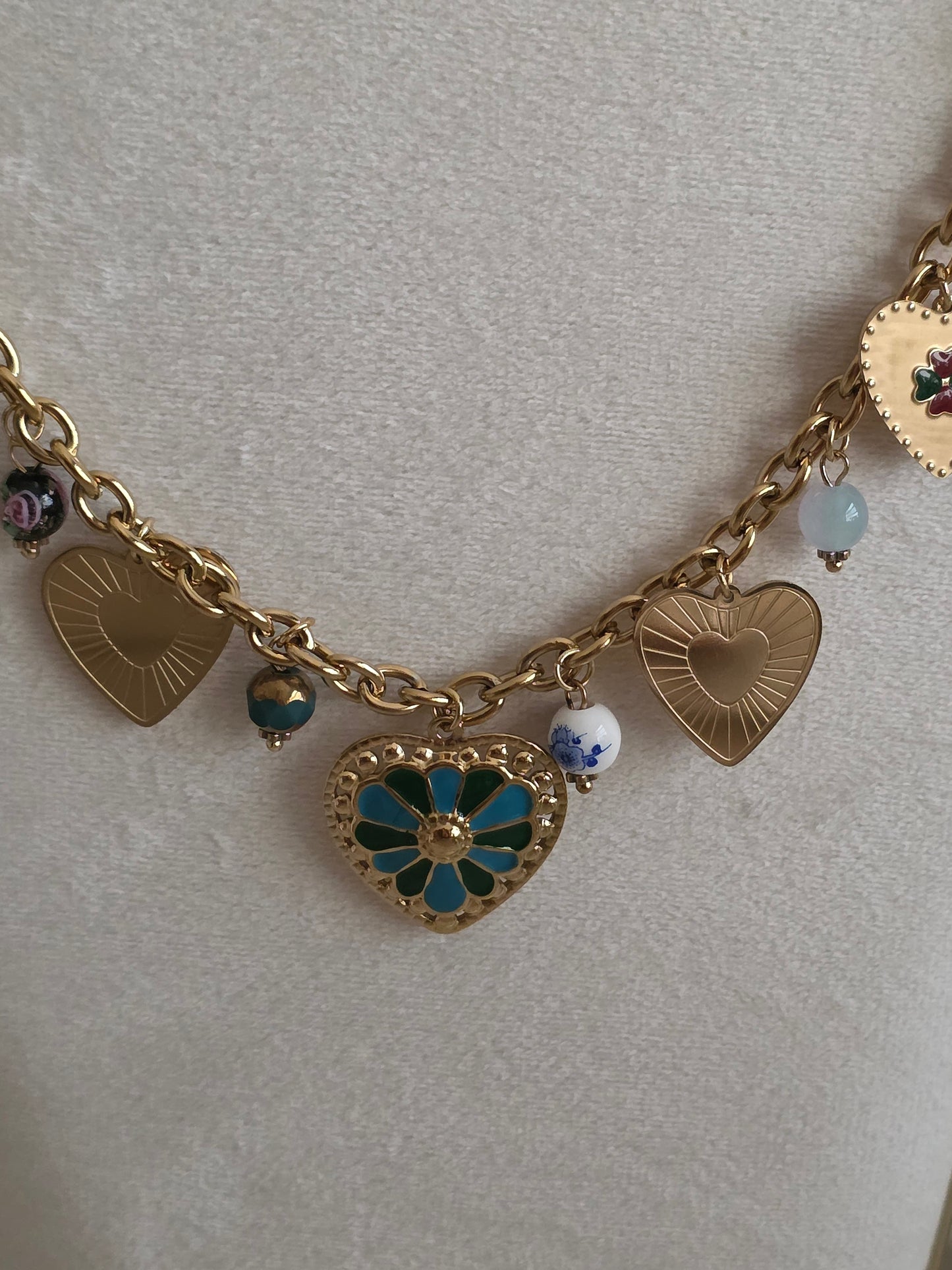 VINTAGE HEART CHARM NECKLACE