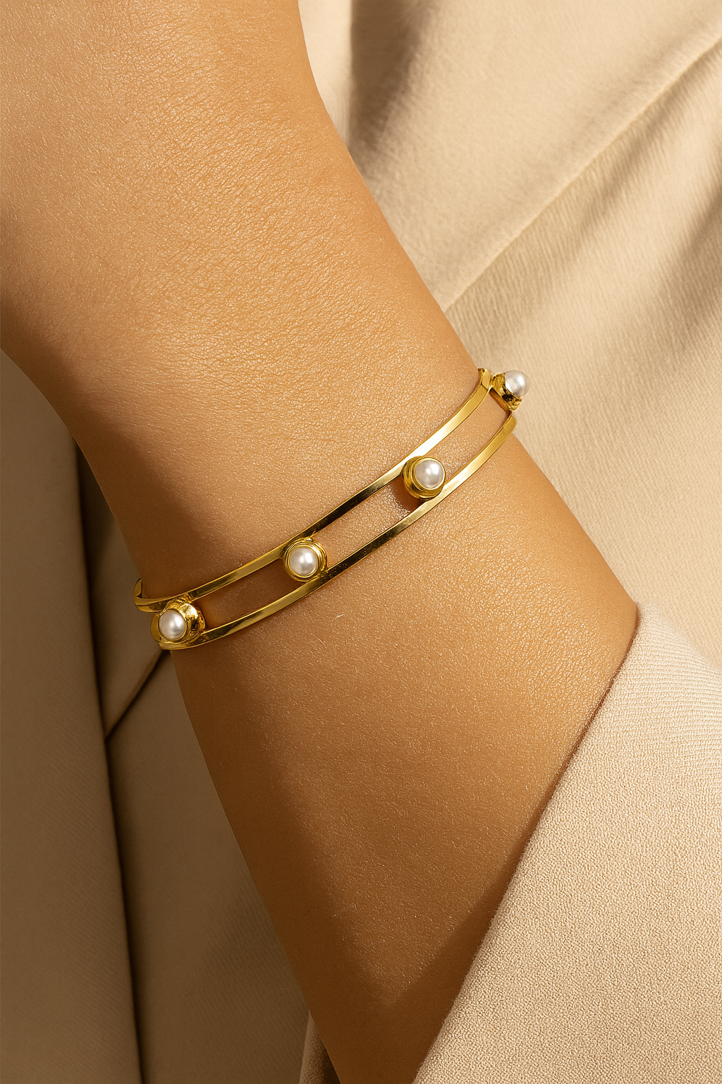 ADA PEARL BANGLE
